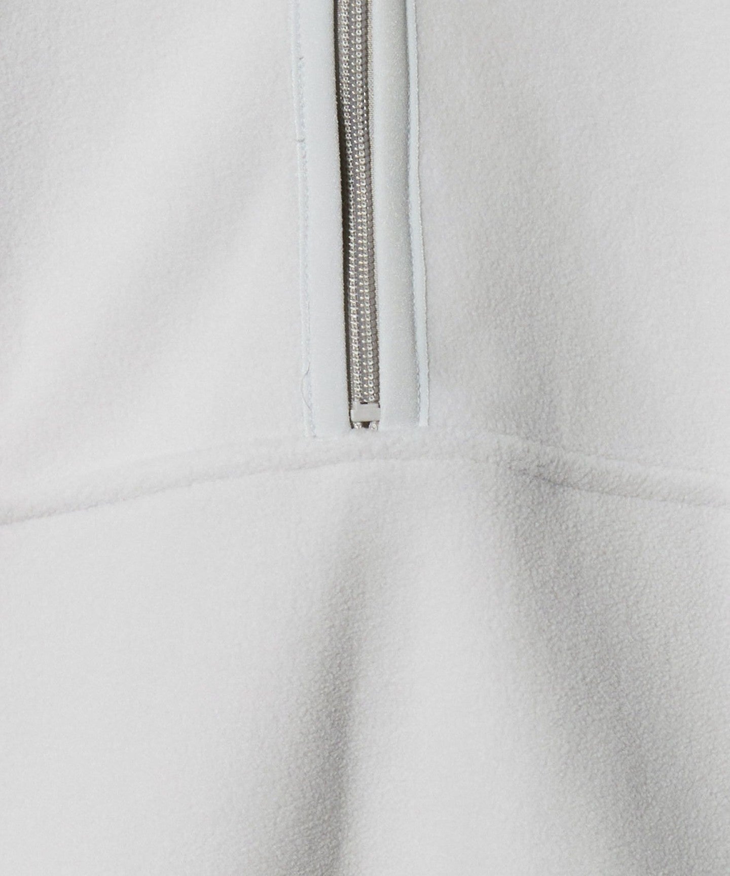 32124993052-d24.jpg