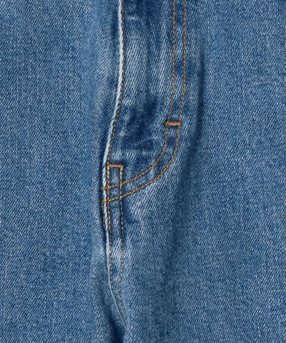 32141000155-d10.jpg