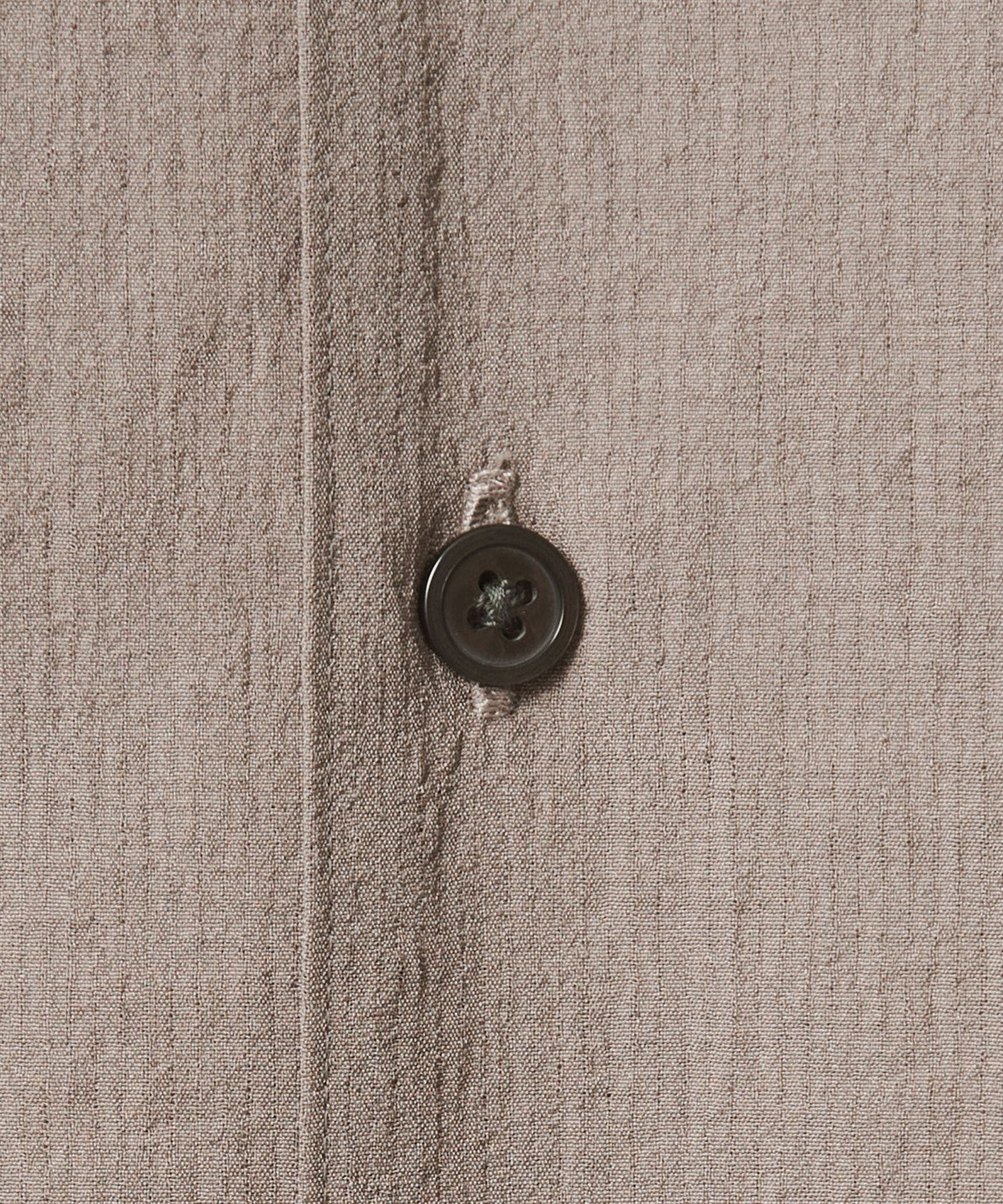 32161000140-d12.jpg