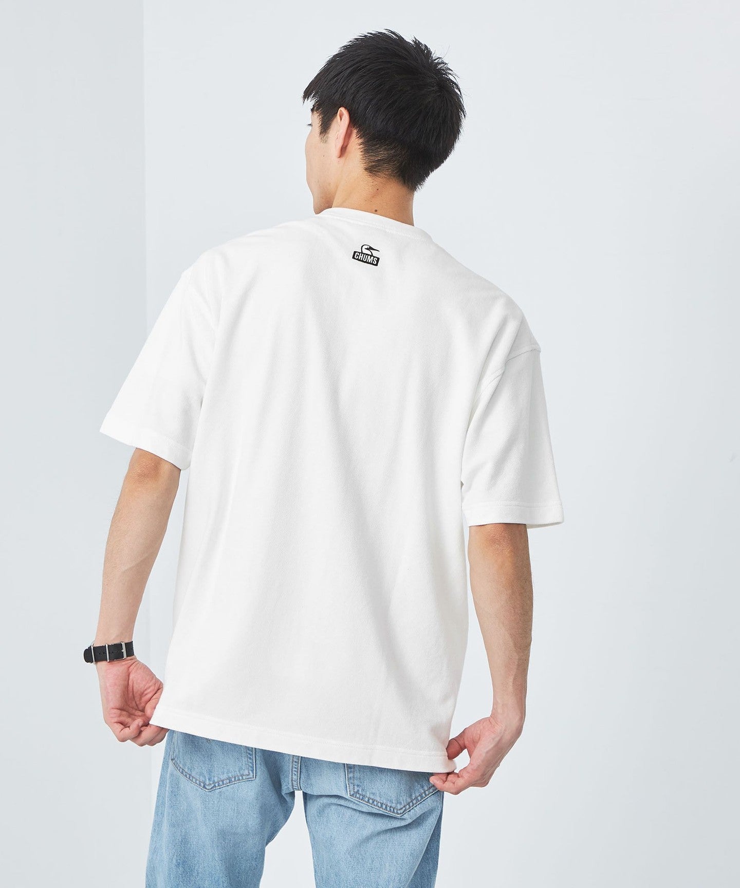 32174995676-d05.jpg