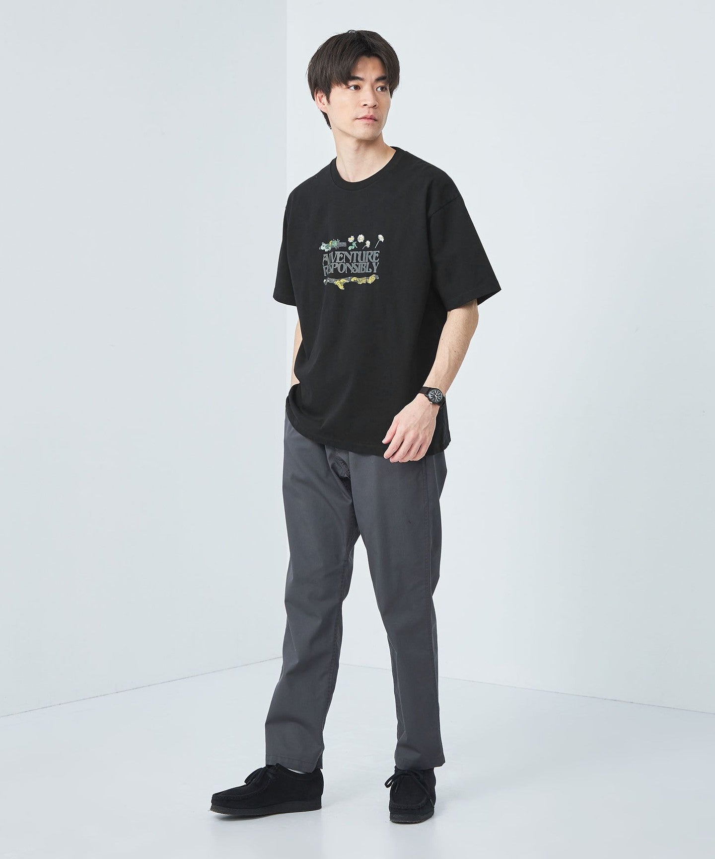 32174995785-d07.jpg