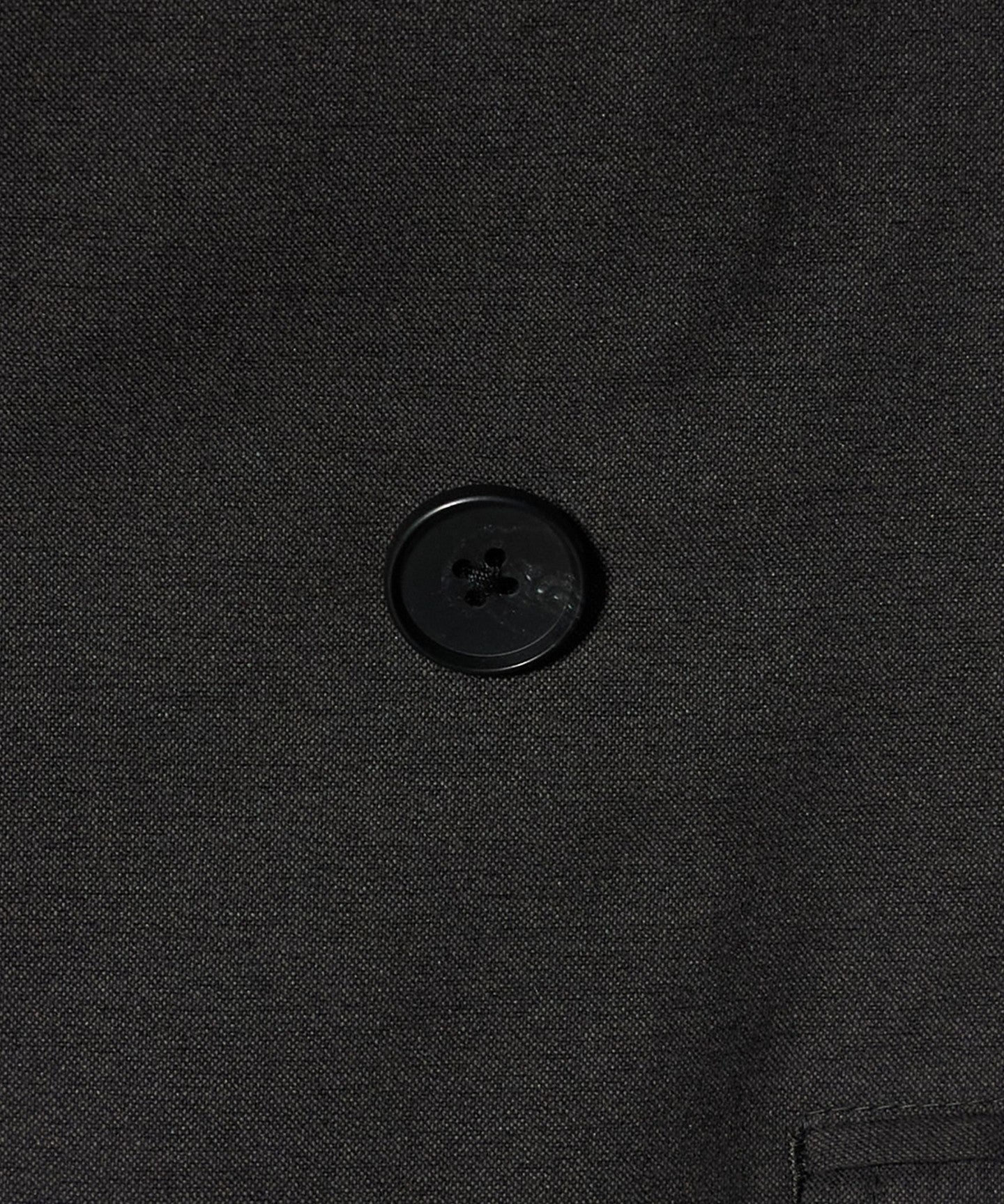 32221000051-d13.jpg