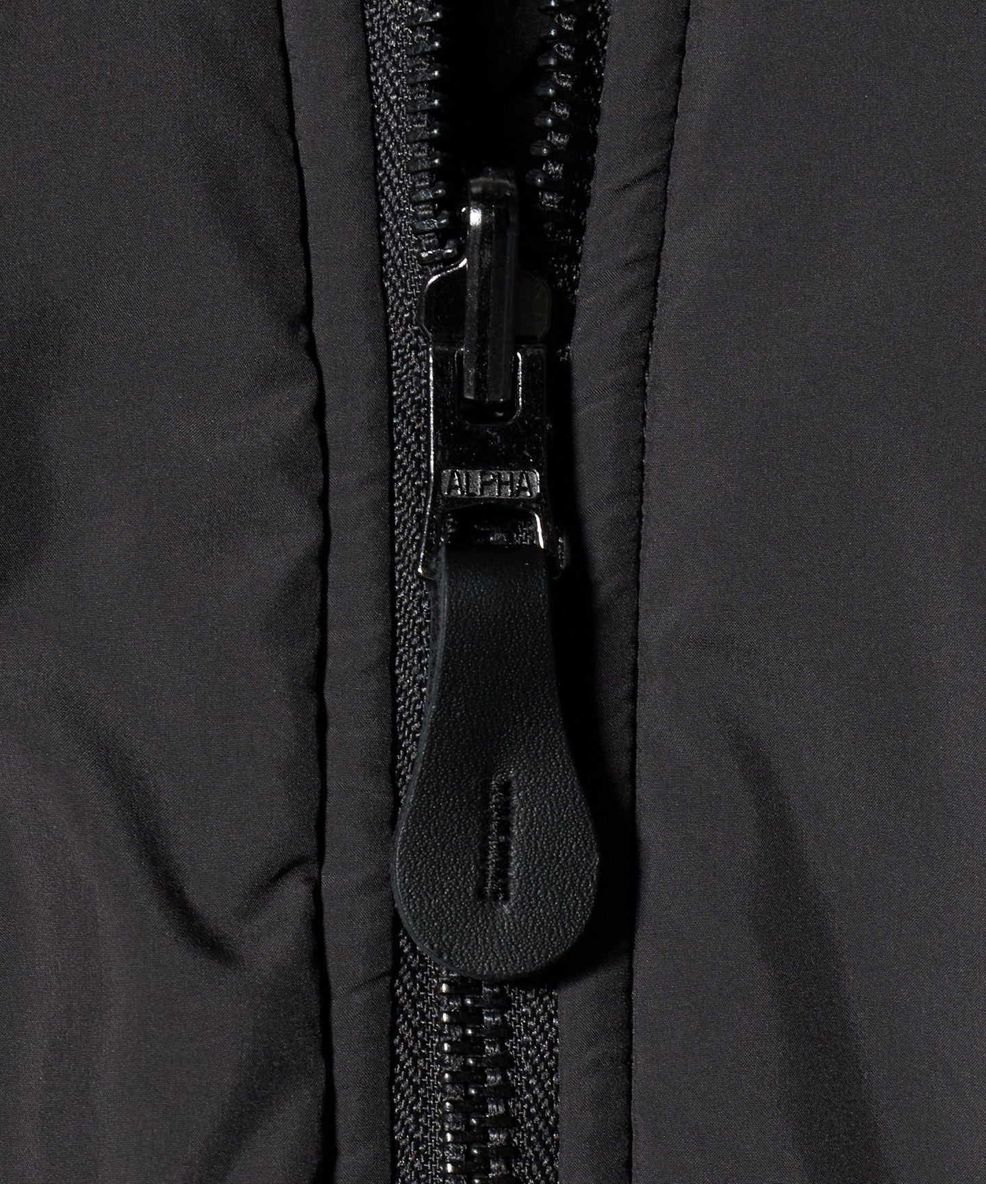 32254000003-d17.jpg