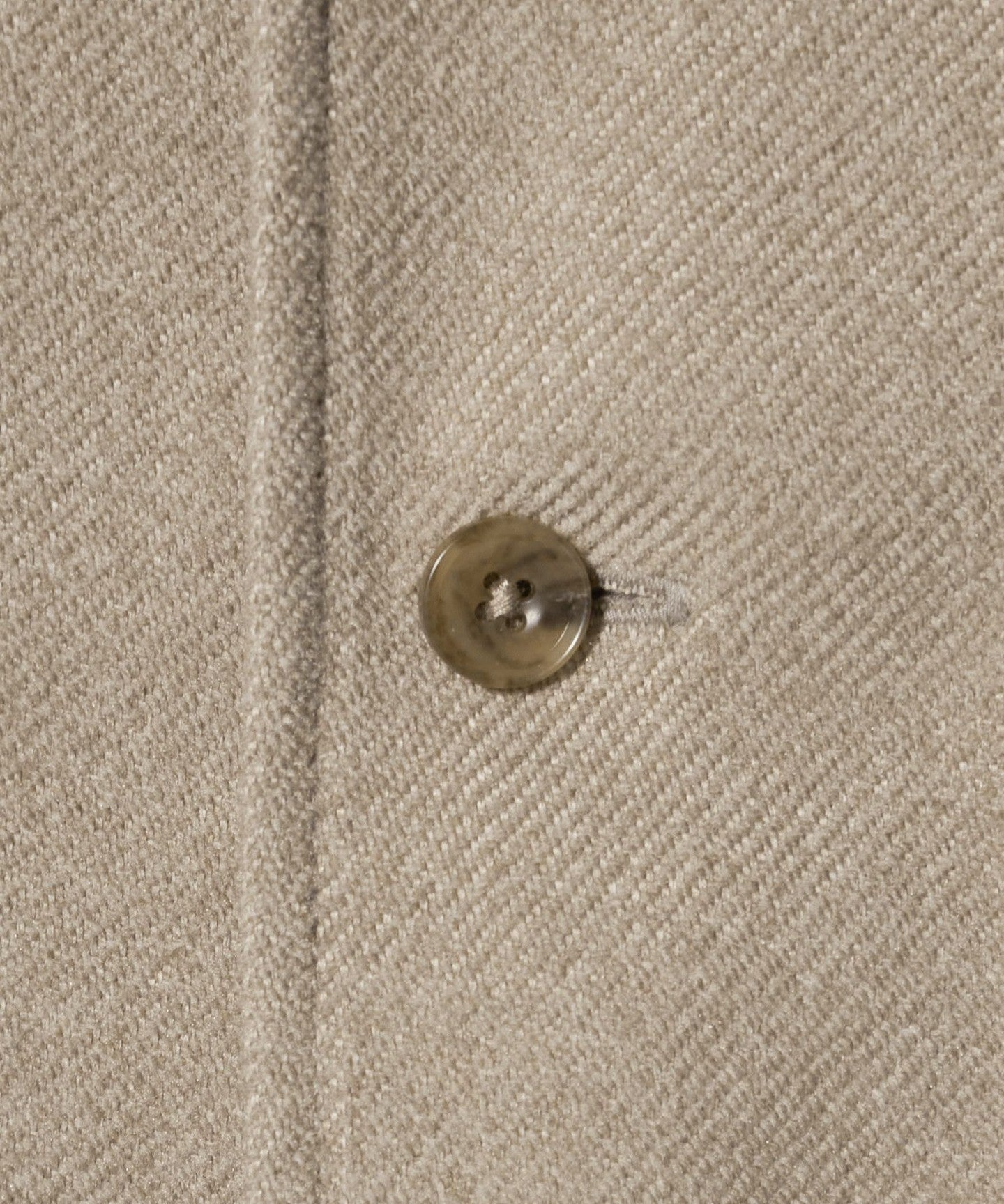 32261070126-d27.jpg