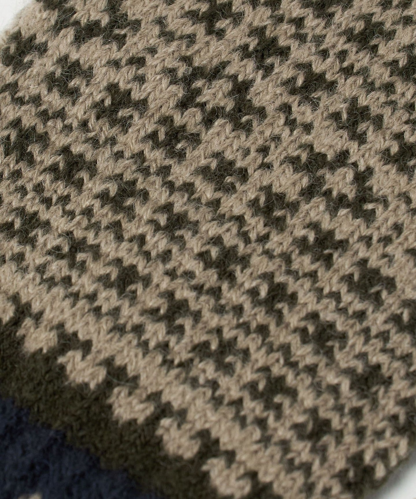 32375000003-d07.jpg