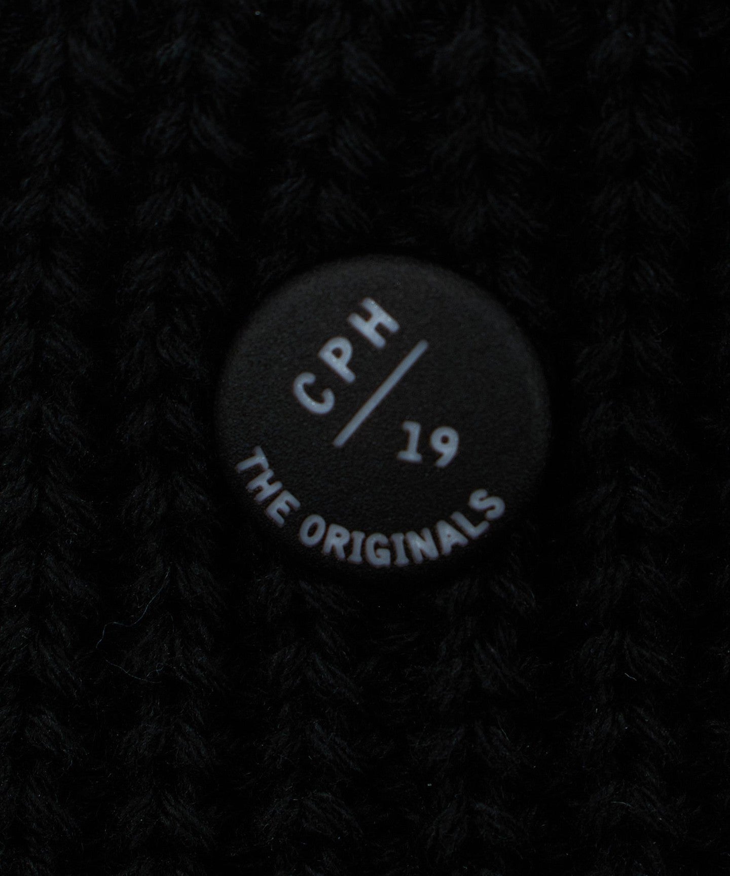 32385000004-d04.jpg