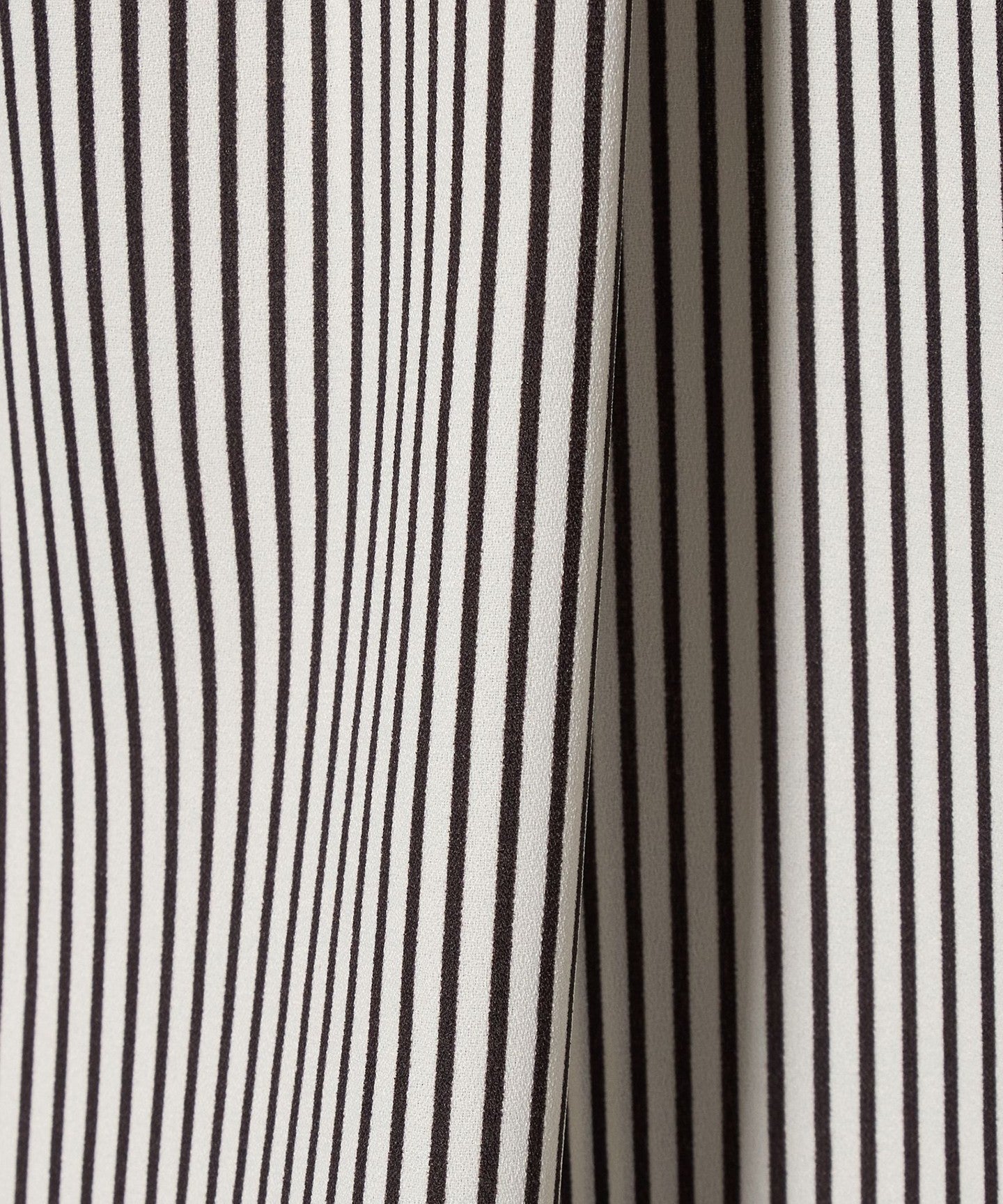 35166000020-d25.jpg