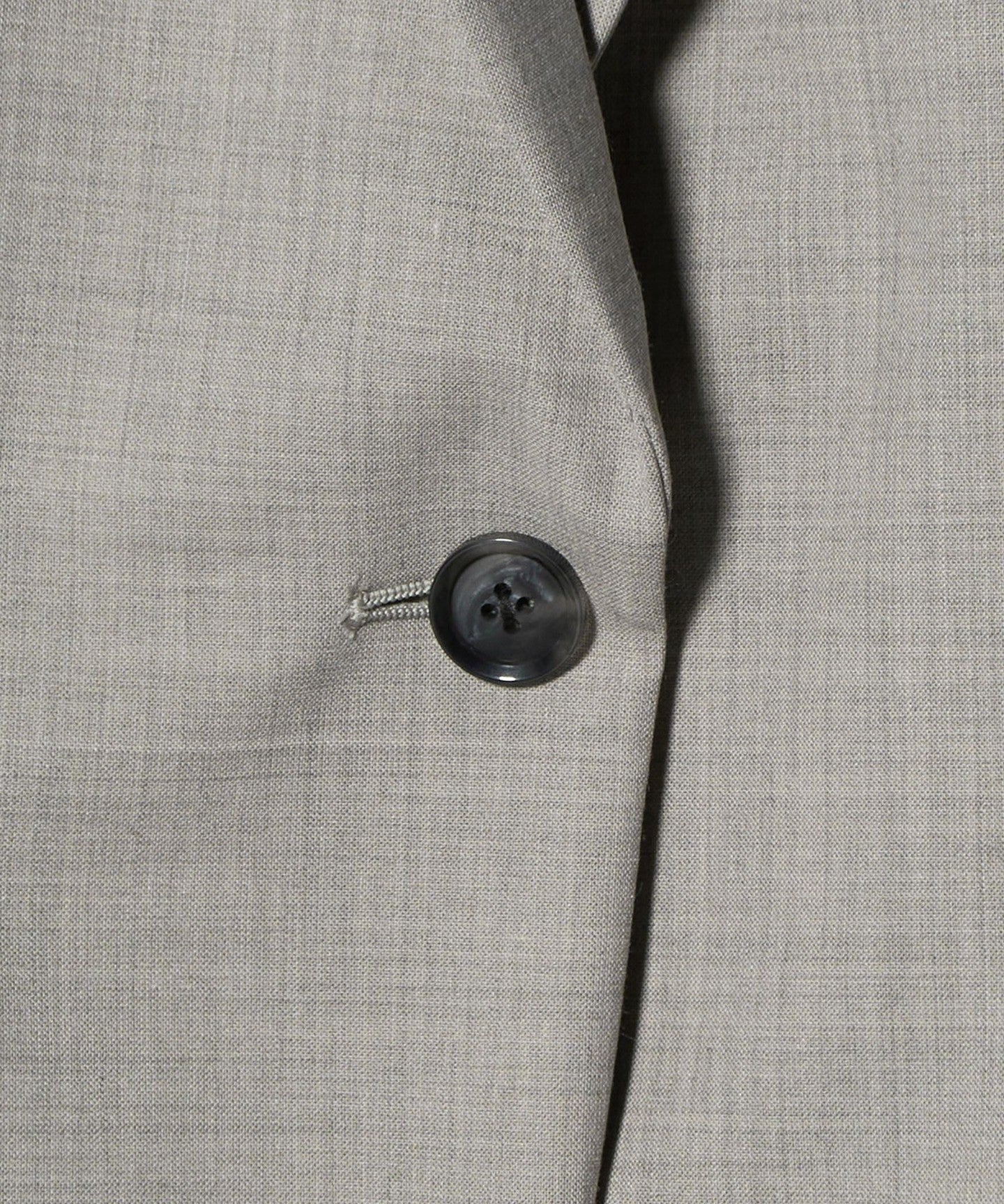 35221000000-d32.jpg