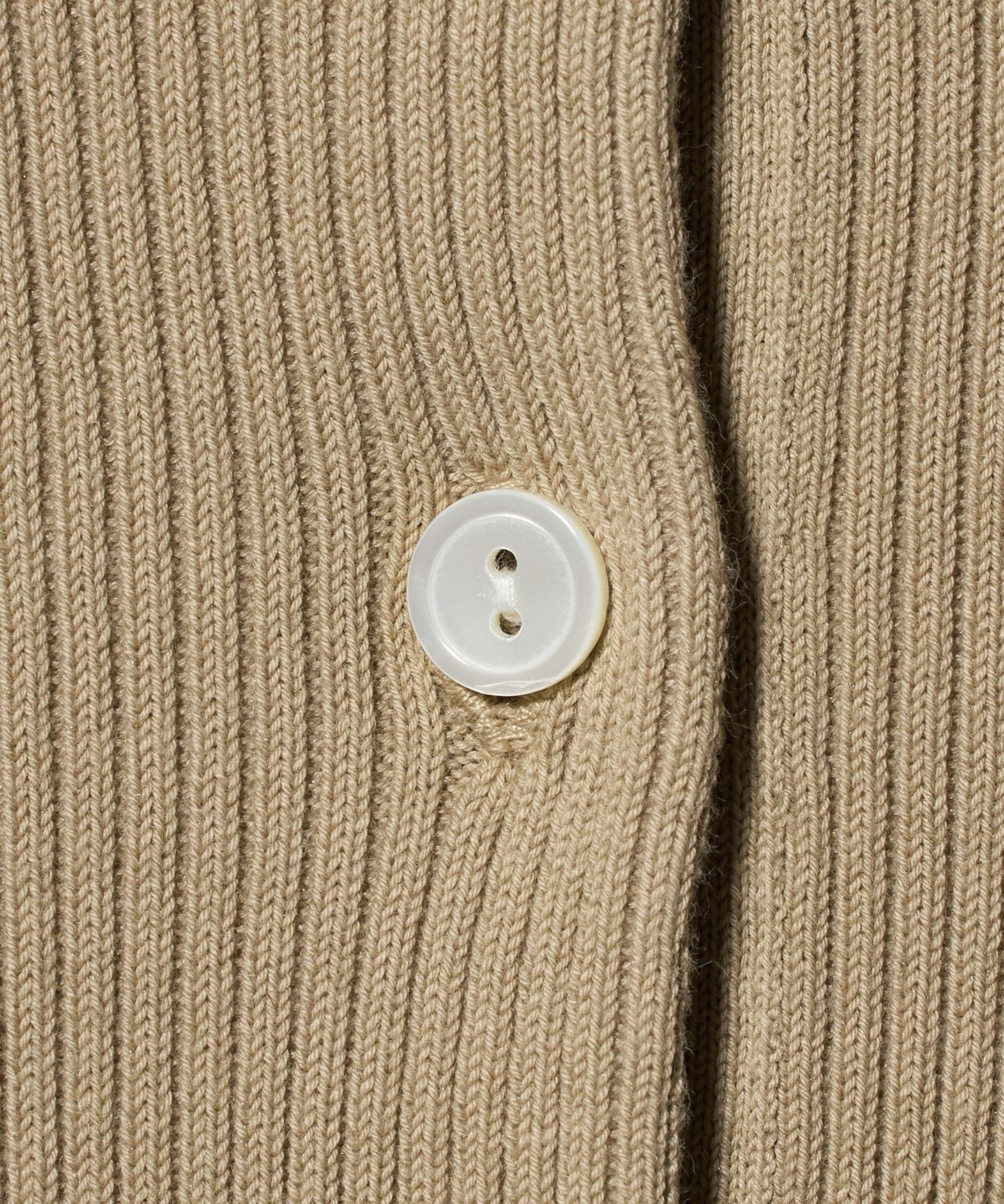 35261000021-d19.jpg