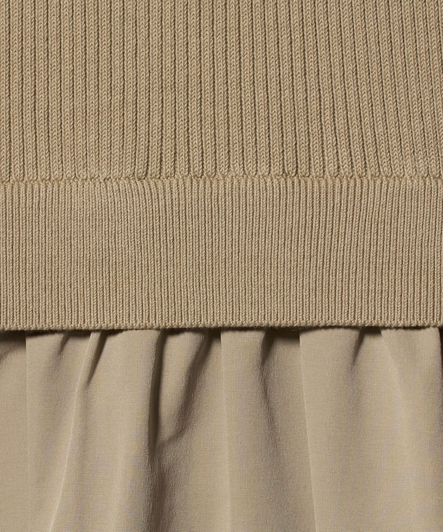 35261000021-d20.jpg