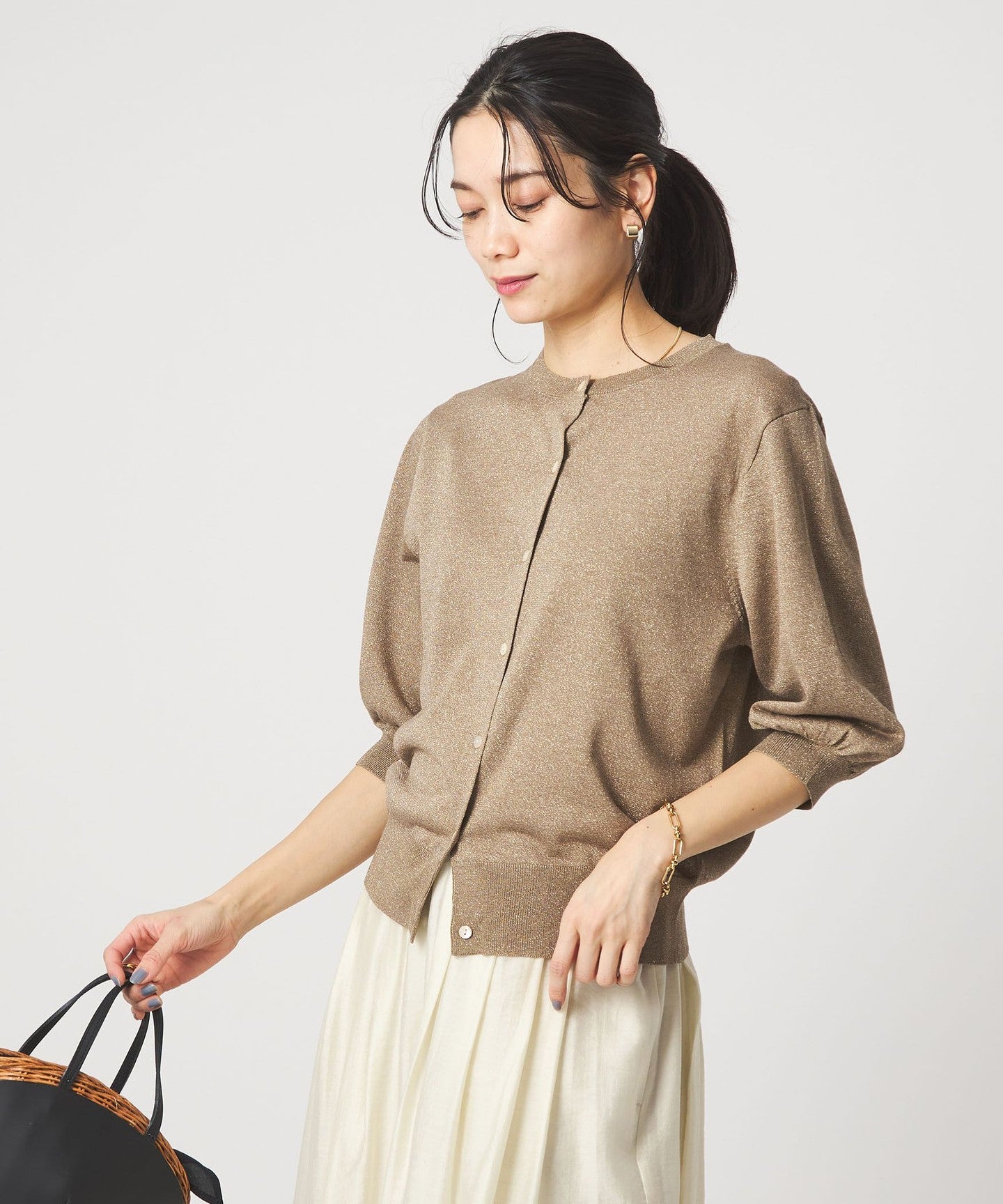 35281000008-d03.jpg