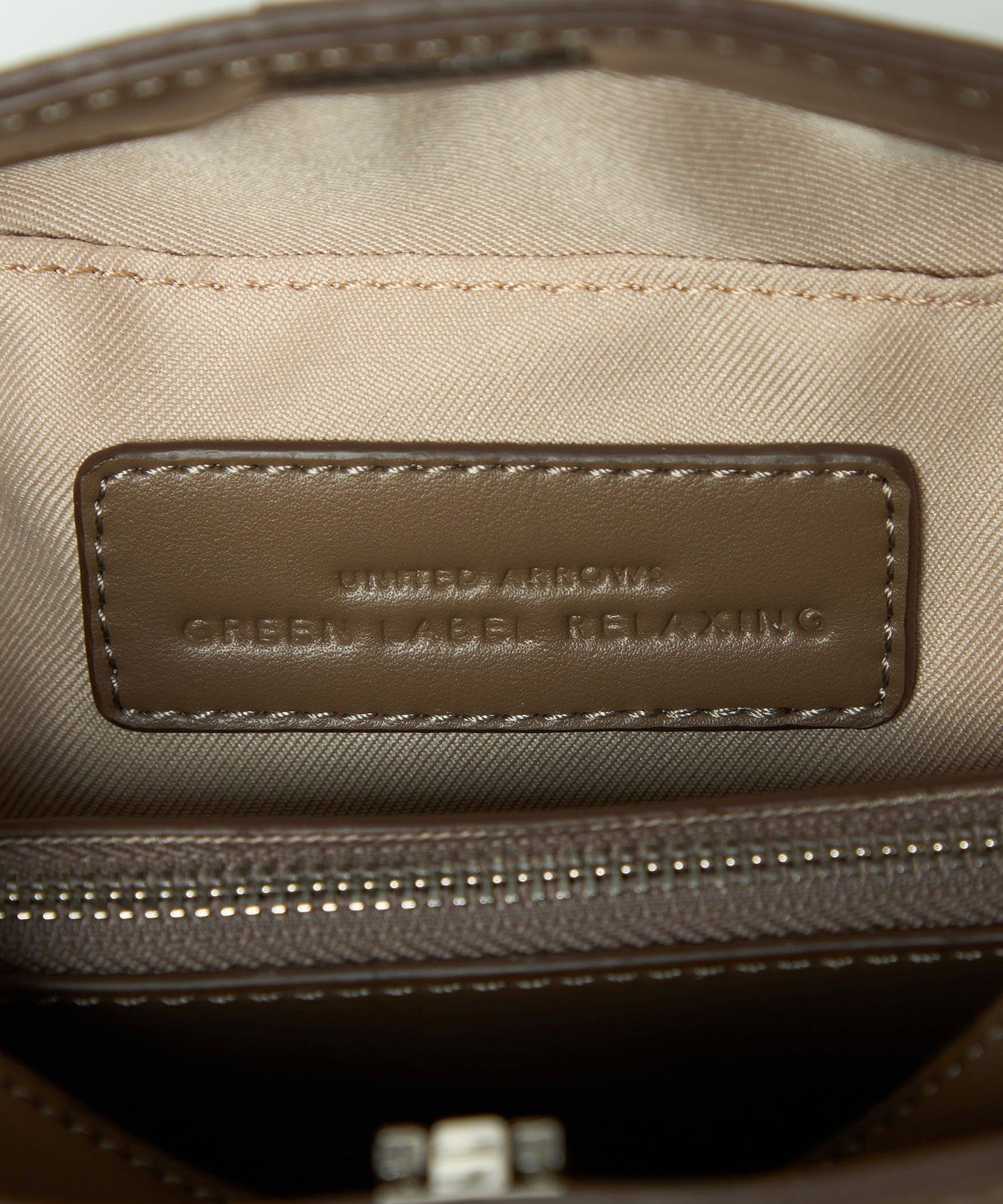35326000004-d24.jpg