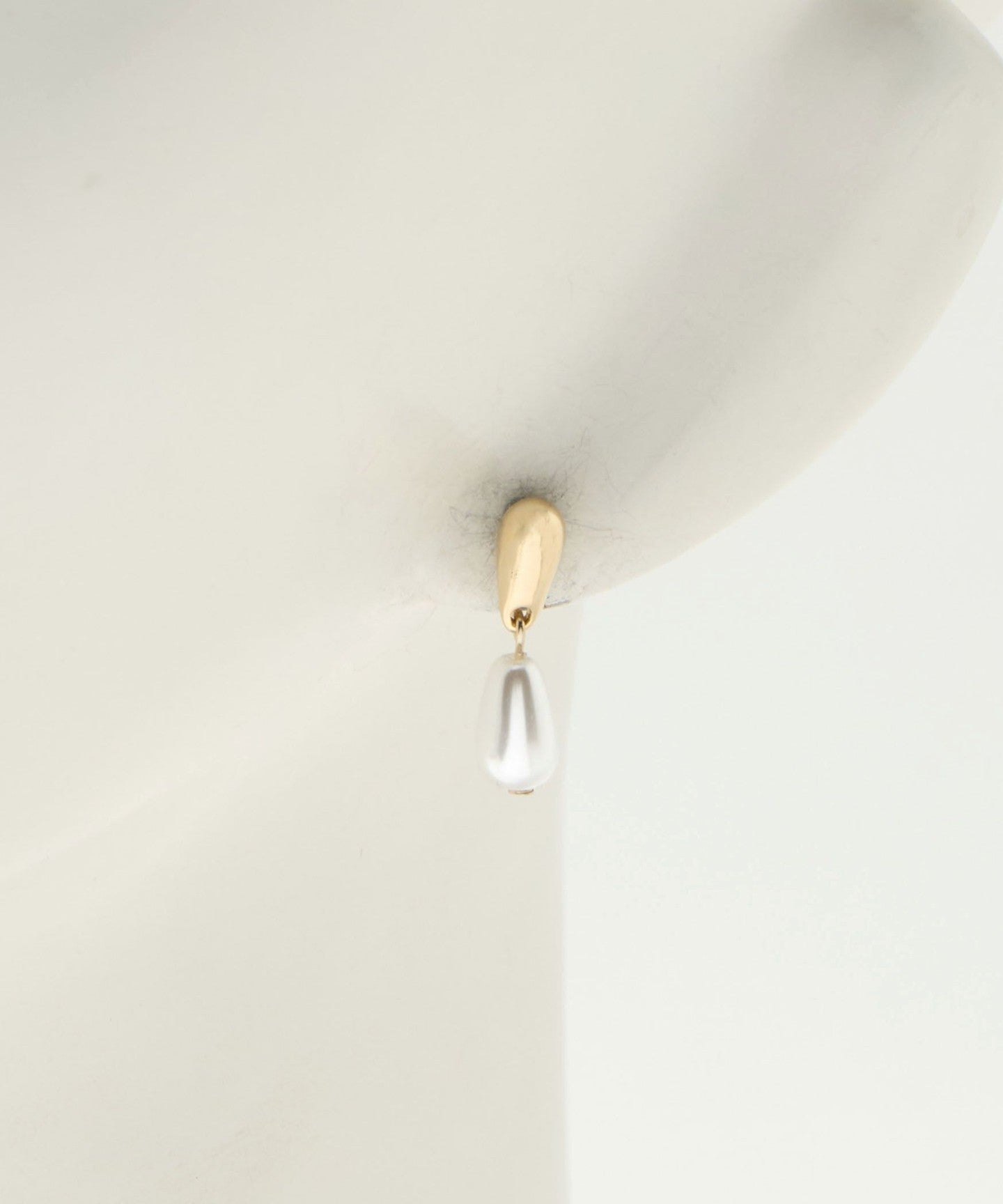 35336000043-d05.jpg