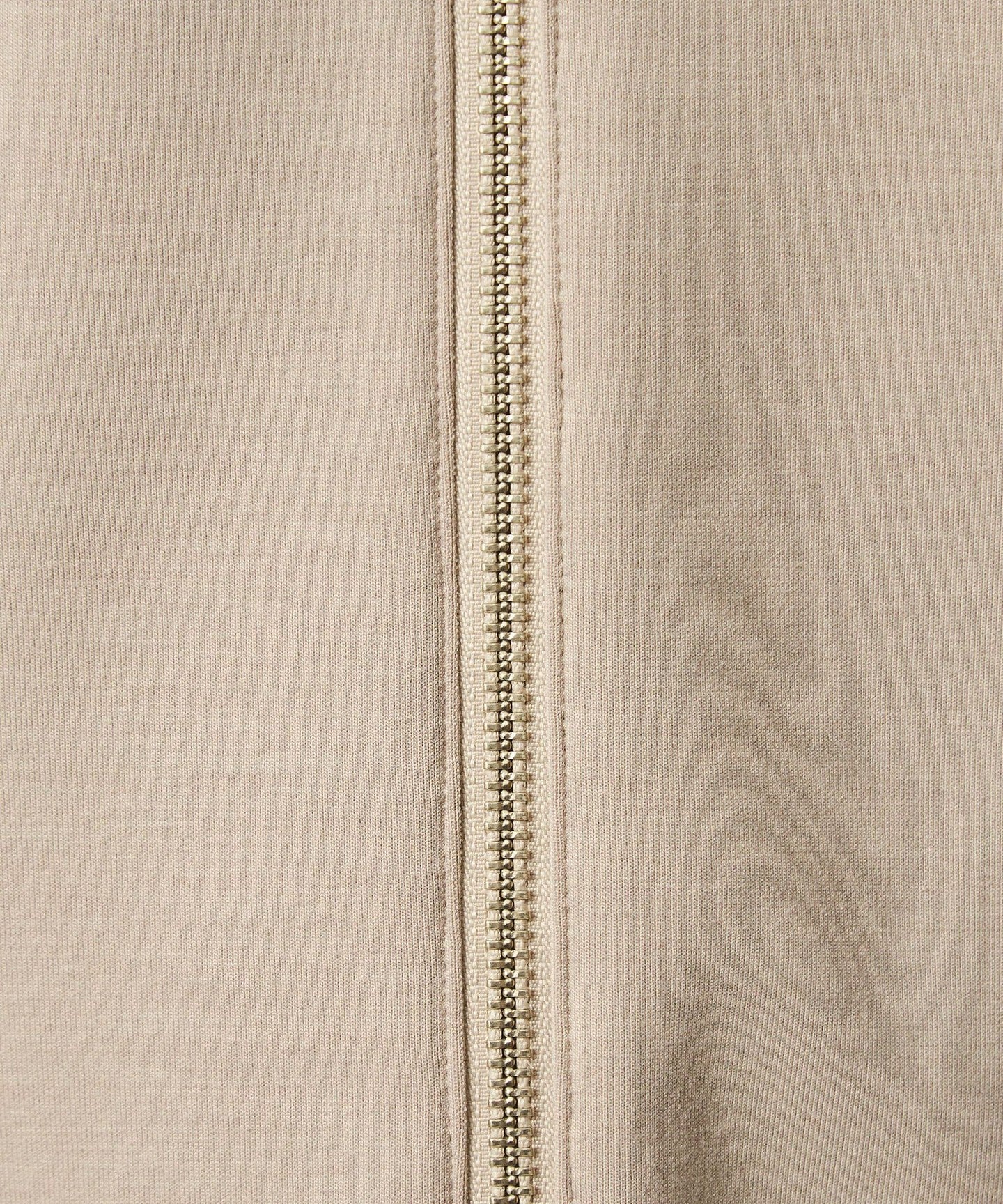 36121000019-d28.jpg