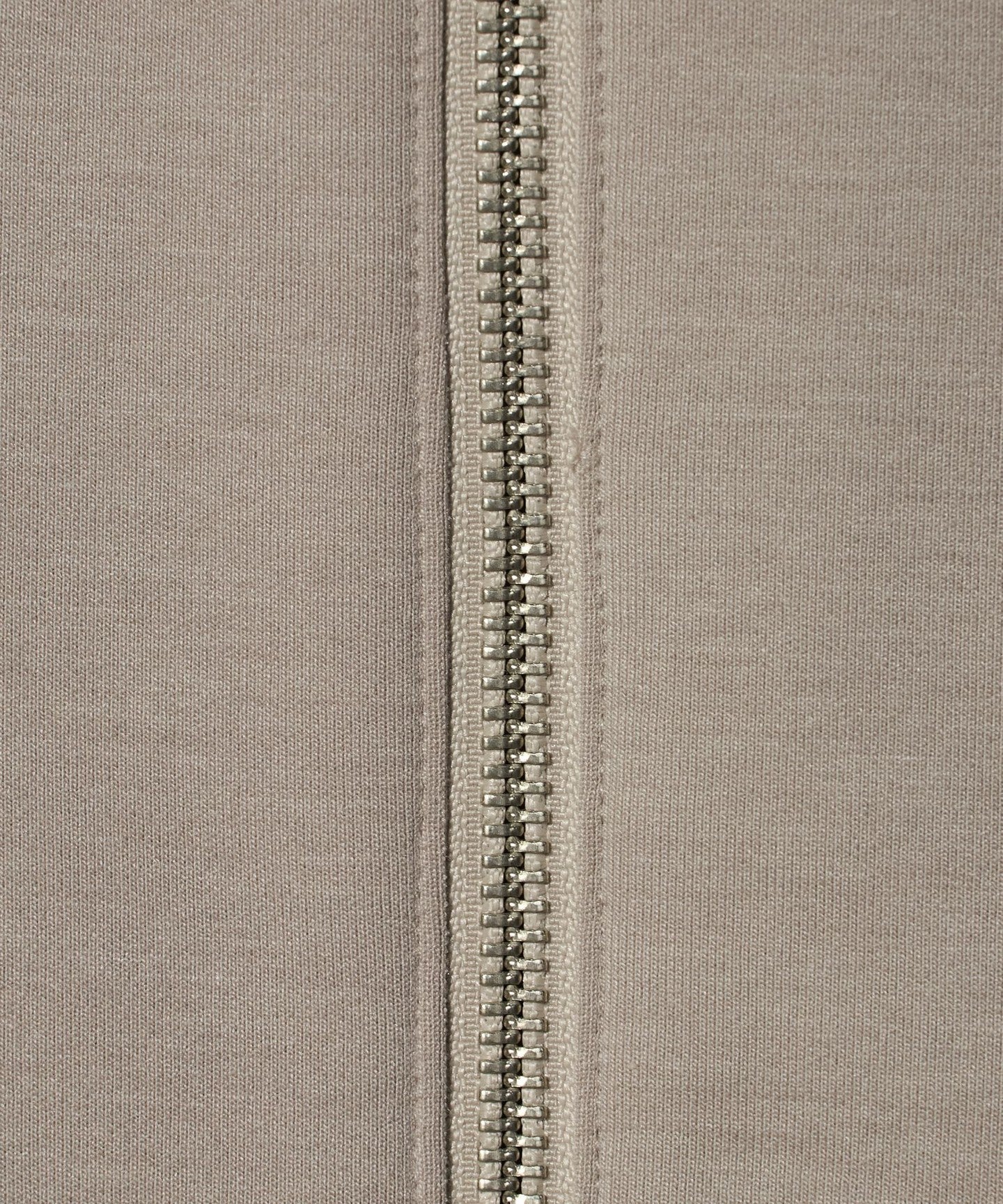 36121000019-d38.jpg