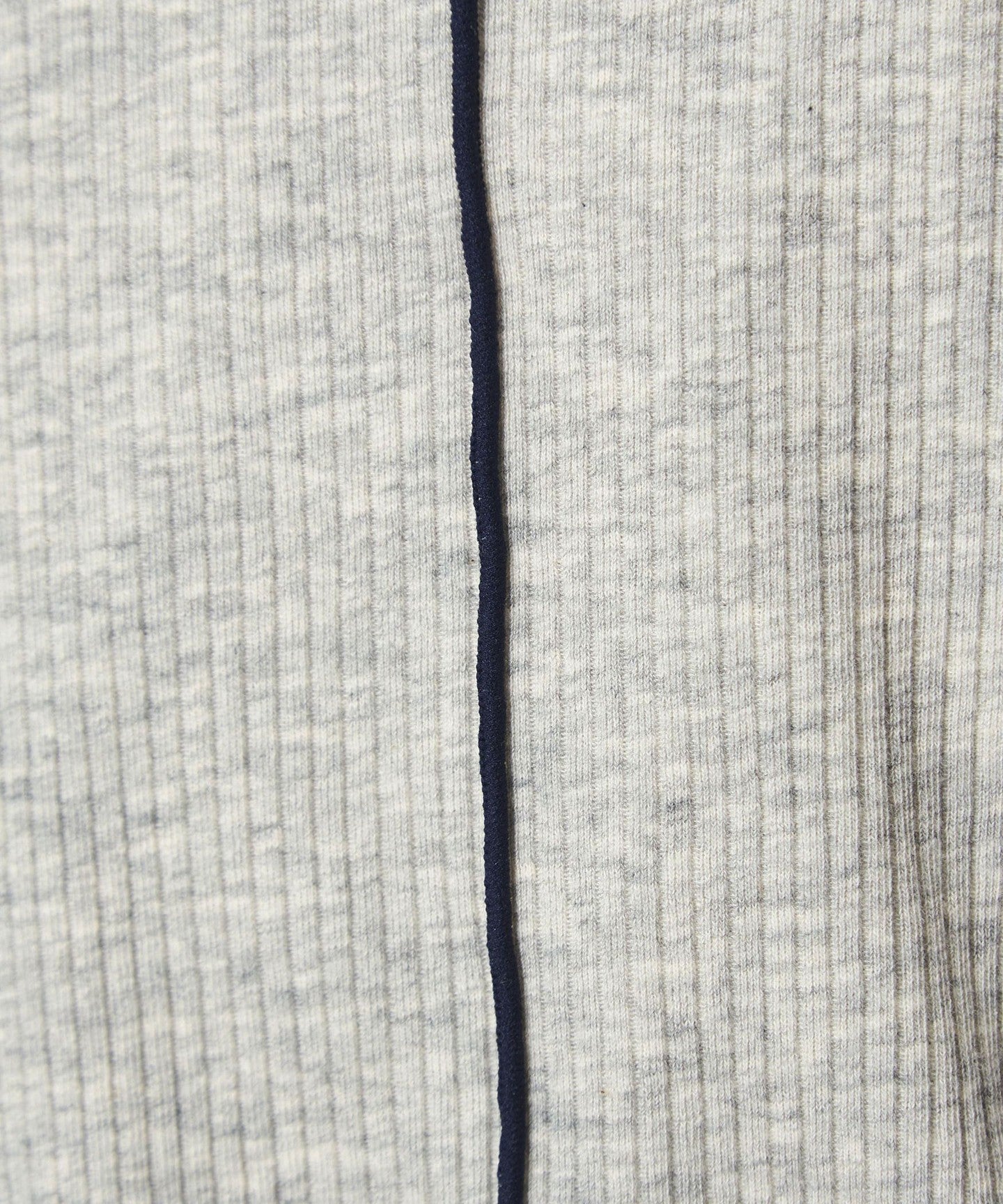 36121000049-d32.jpg