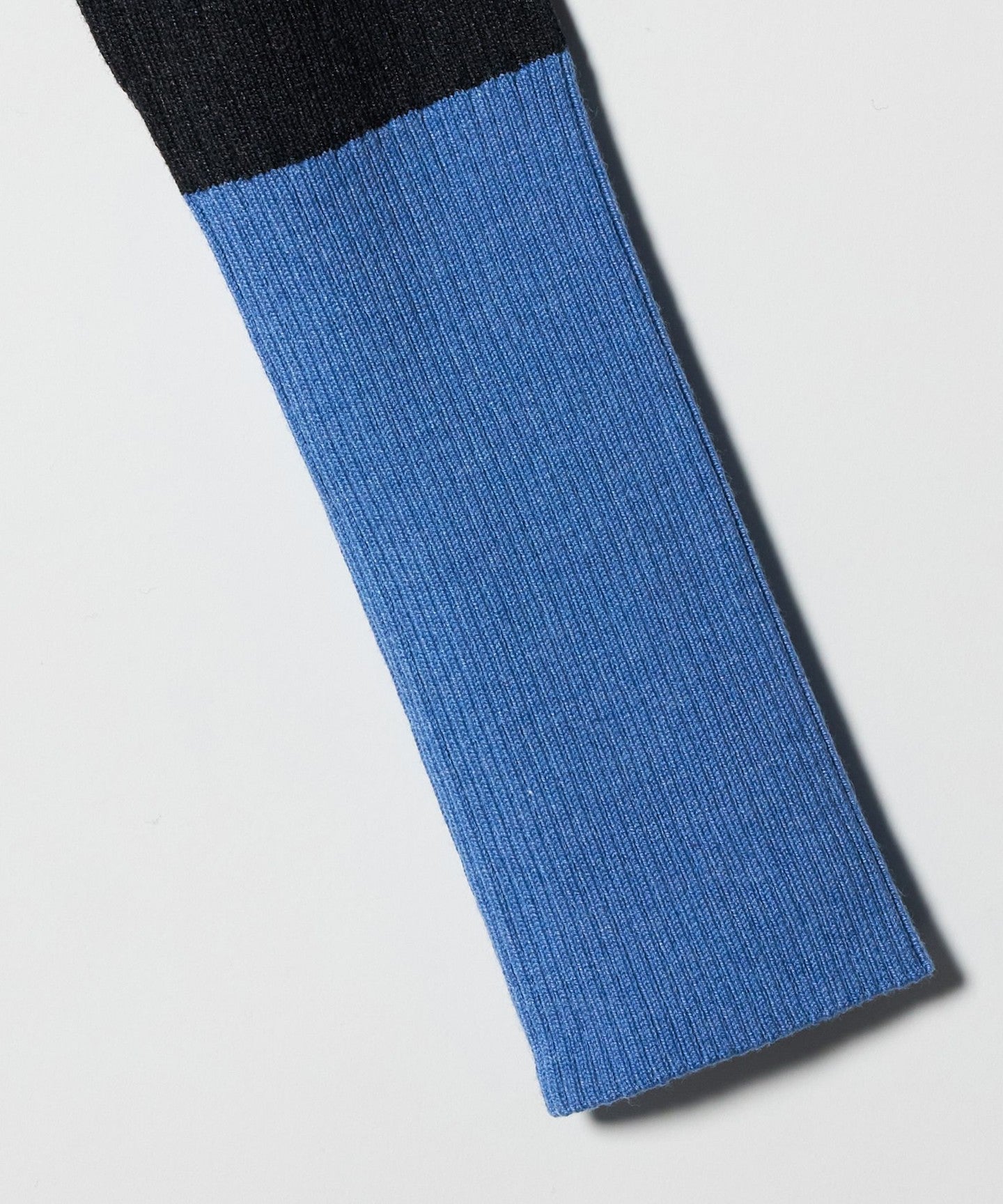 36131000011-d44.jpg