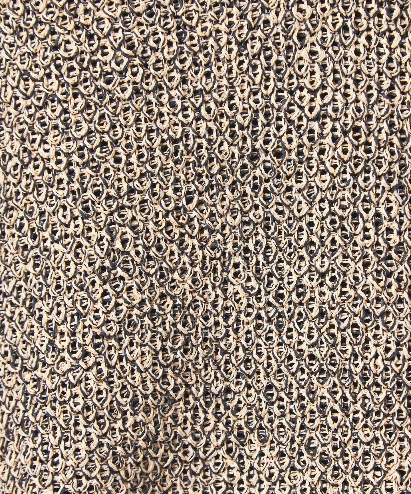 36131000048-d12.jpg