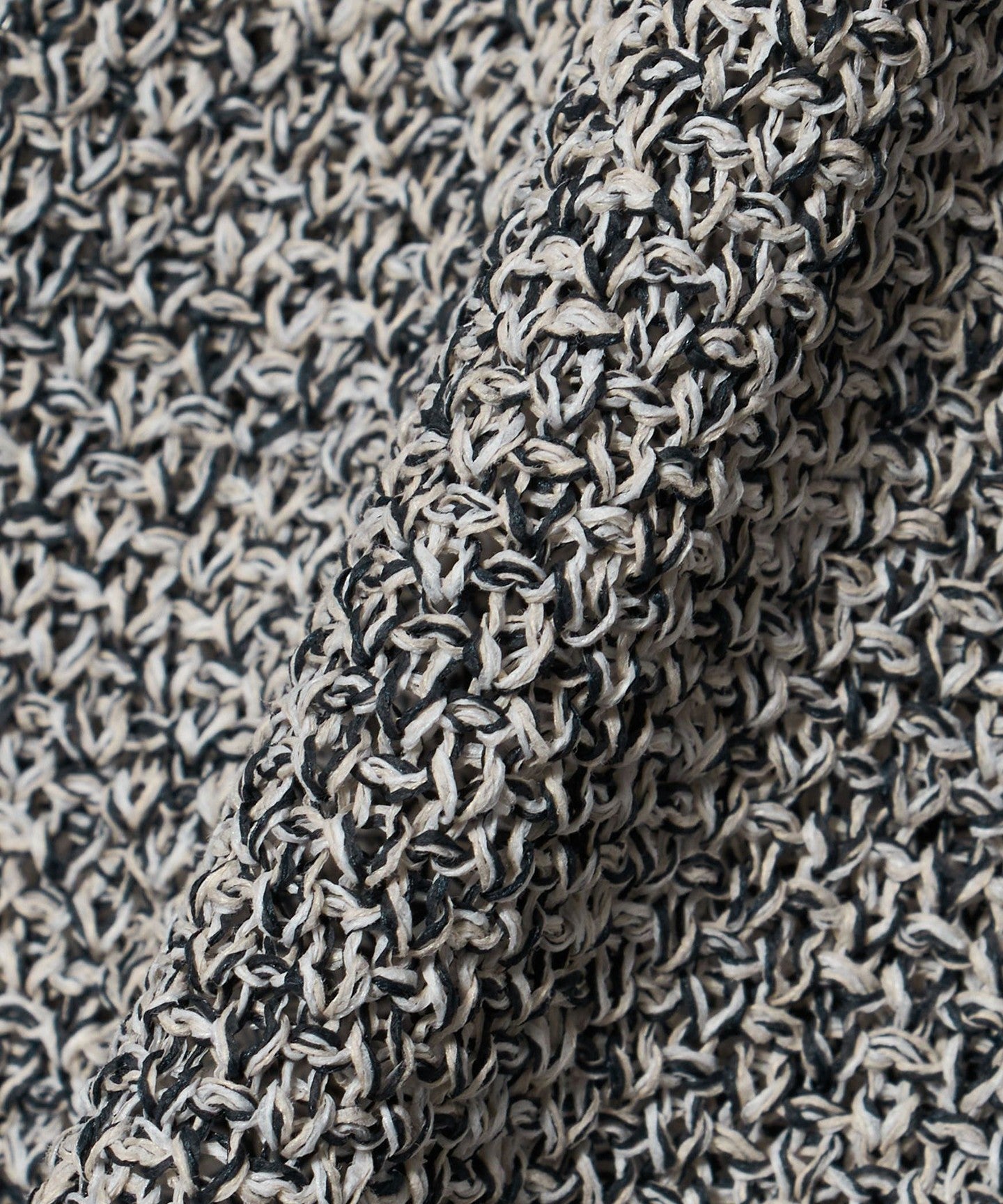 36131000048-d16.jpg