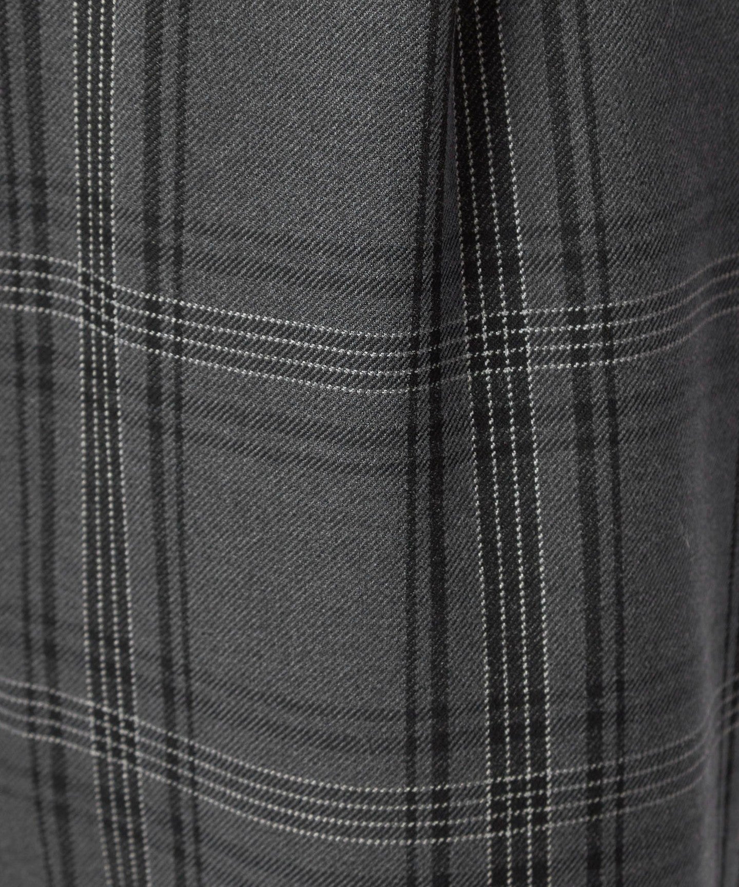 36141602900-d35.jpg
