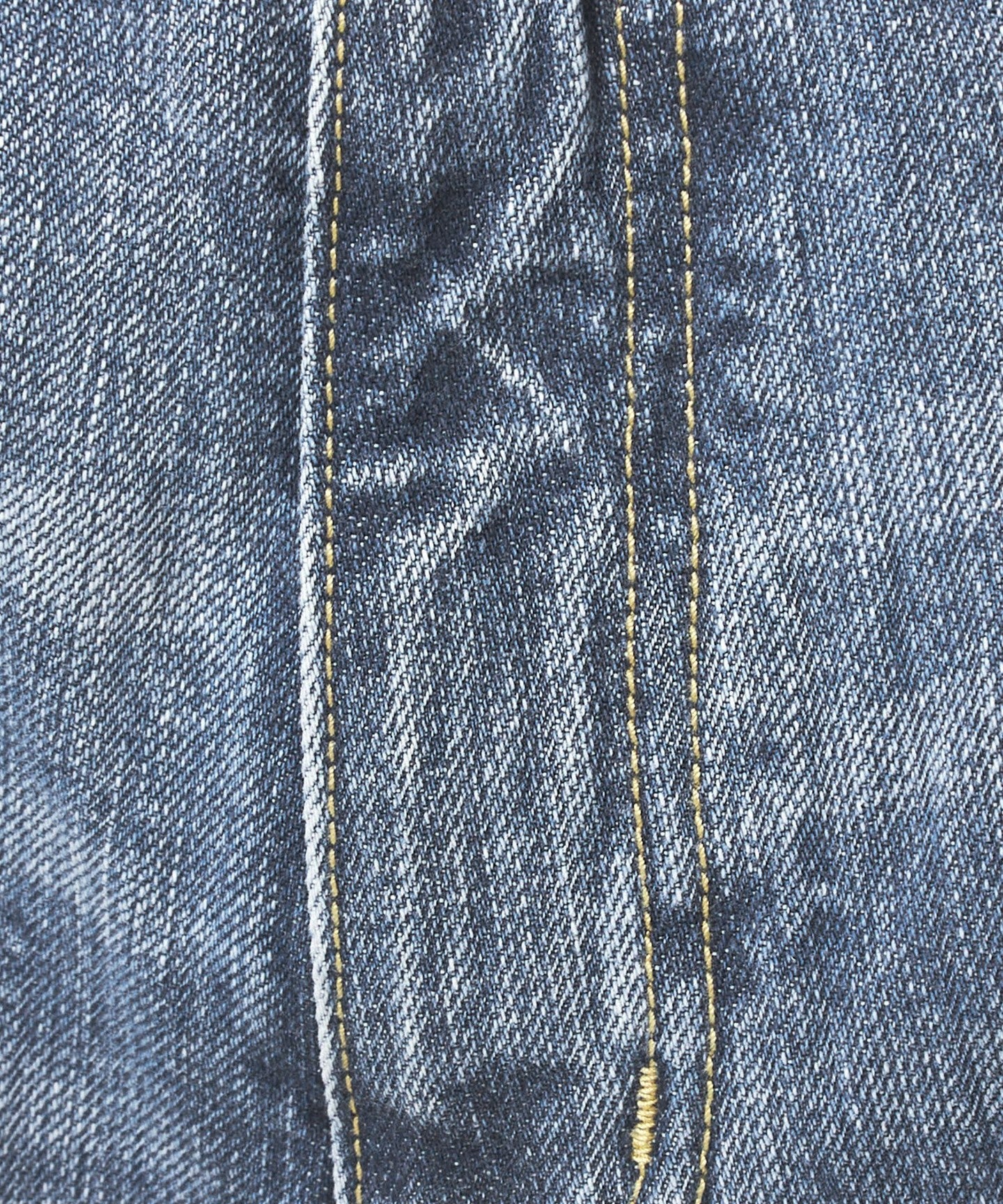 36146000003-d45.jpg