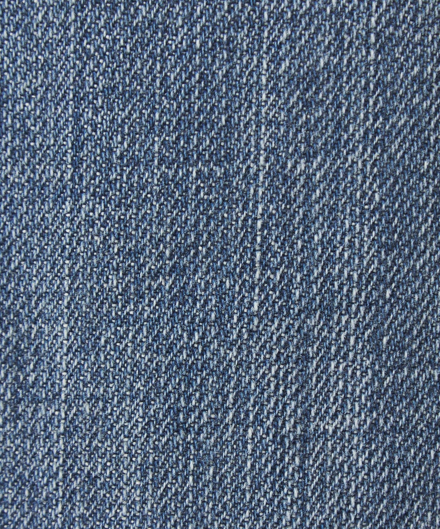 36146000003-d47.jpg