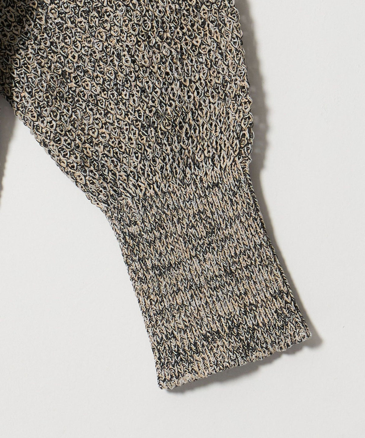 36281000030-d31.jpg