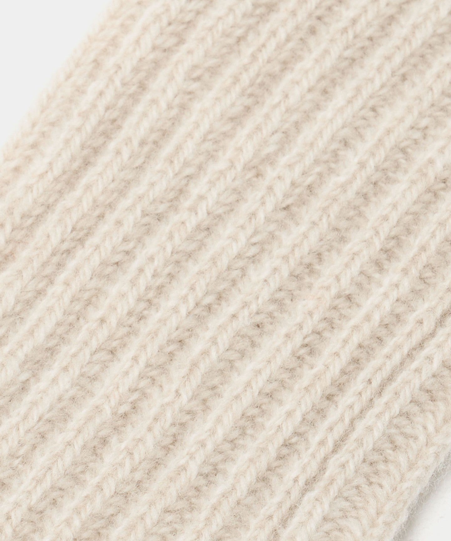 36373000000-d13.jpg