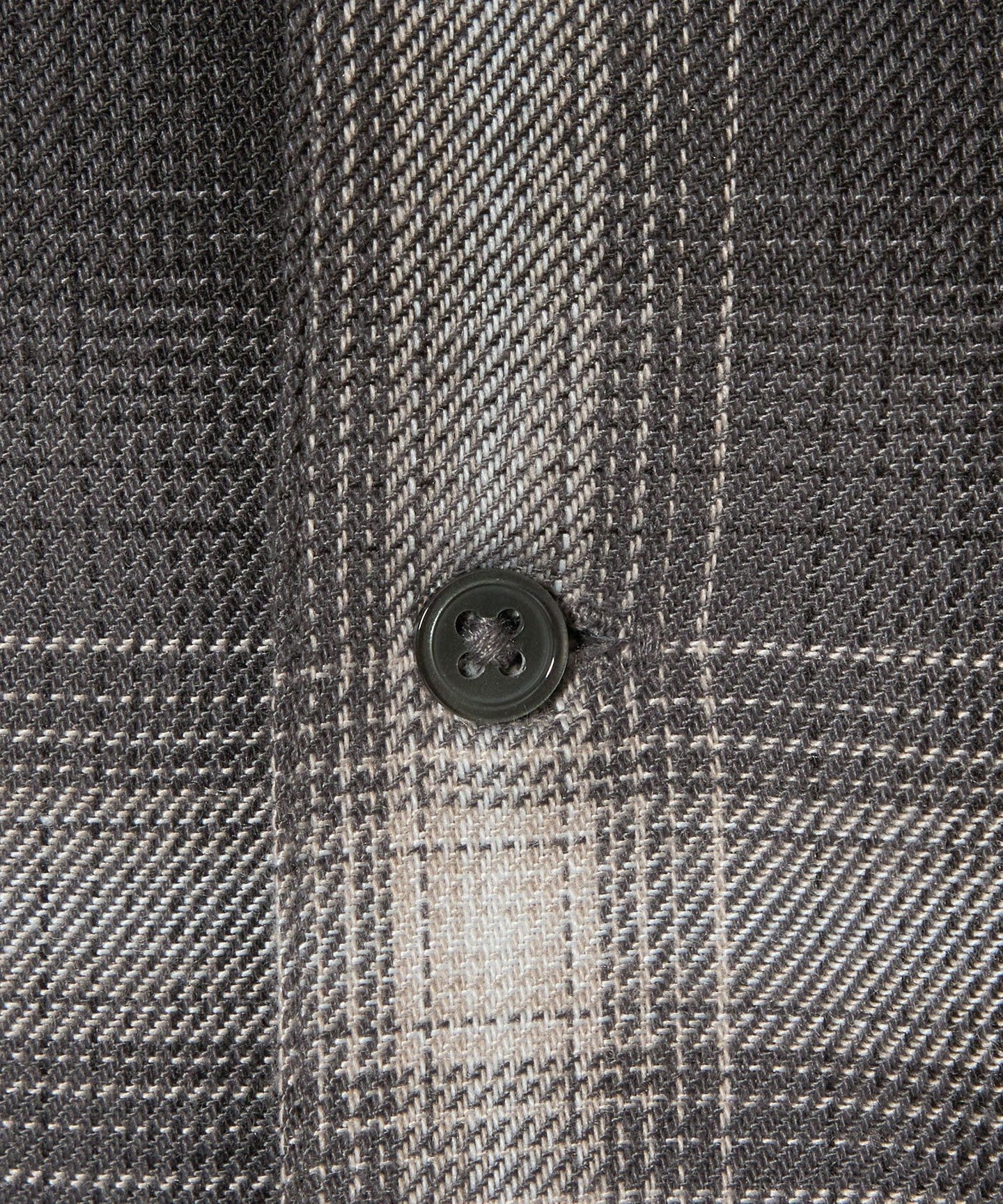 42116000000-d18.jpg