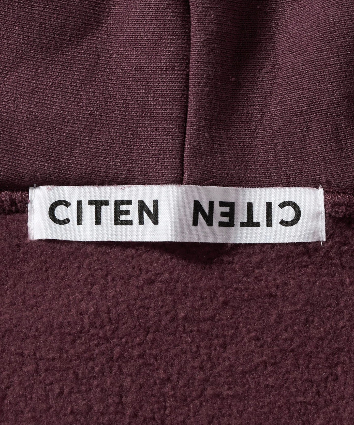 42121000001-d32.jpg