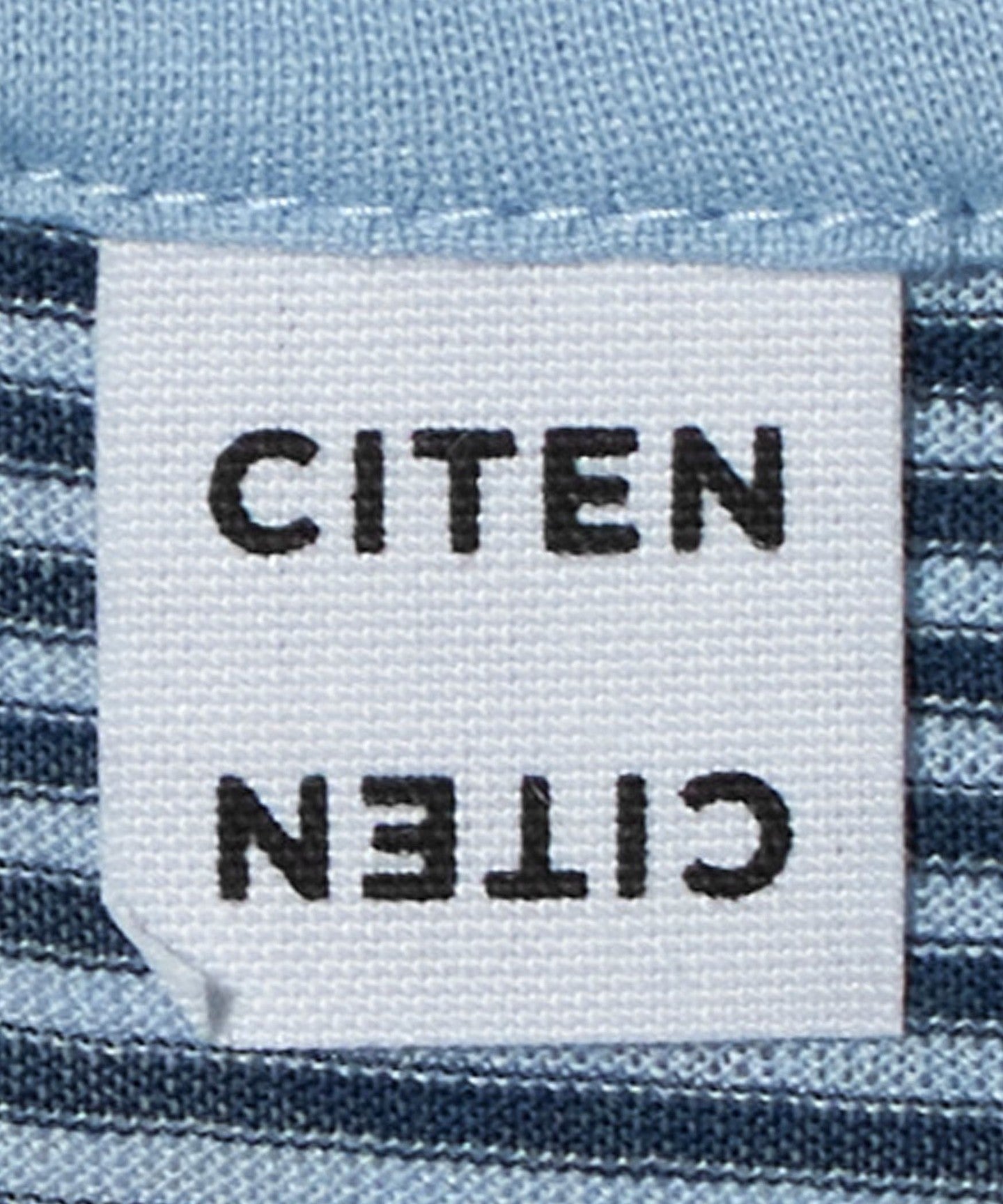 42121000009-d14.jpg