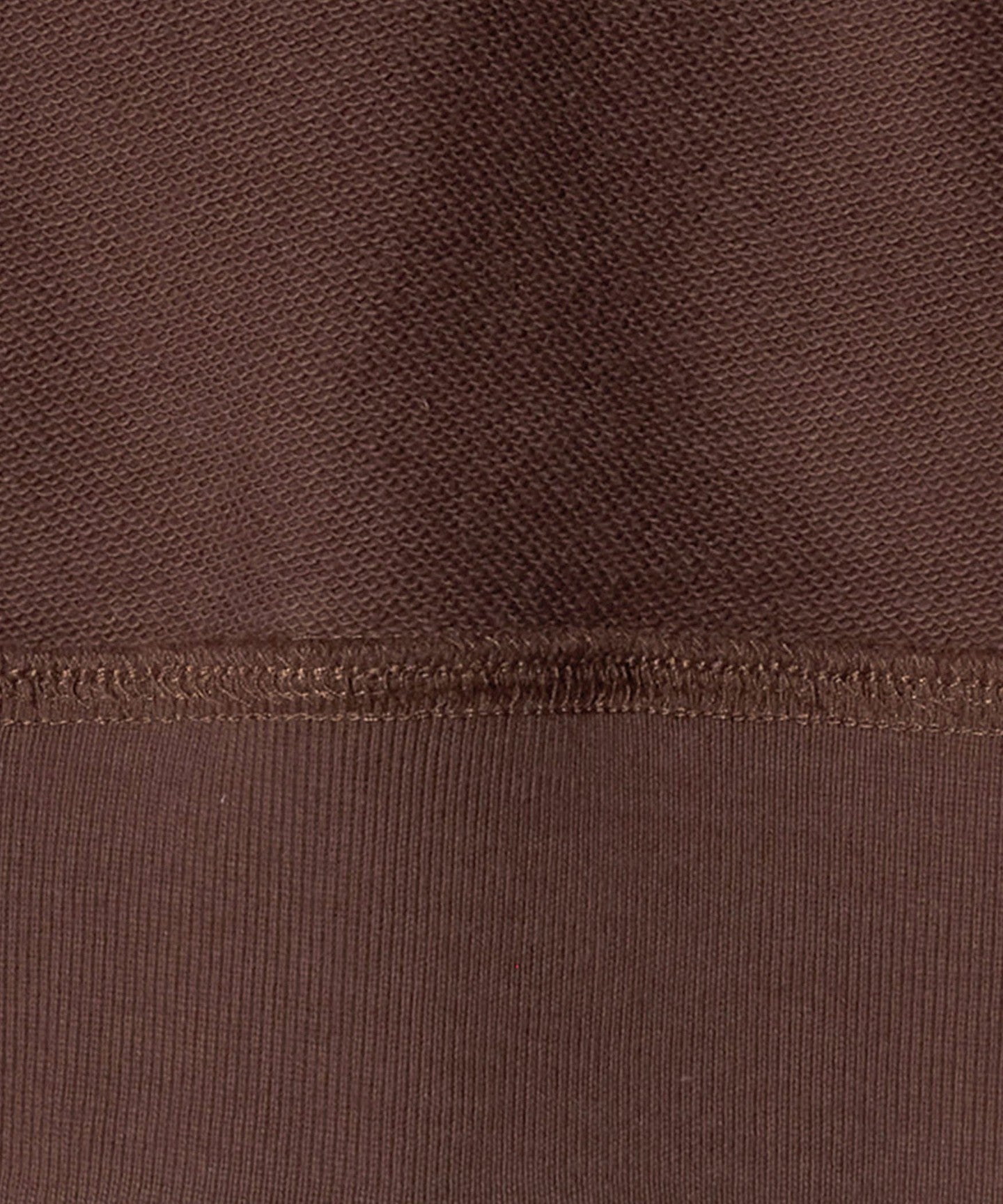 42126000009-d15.jpg
