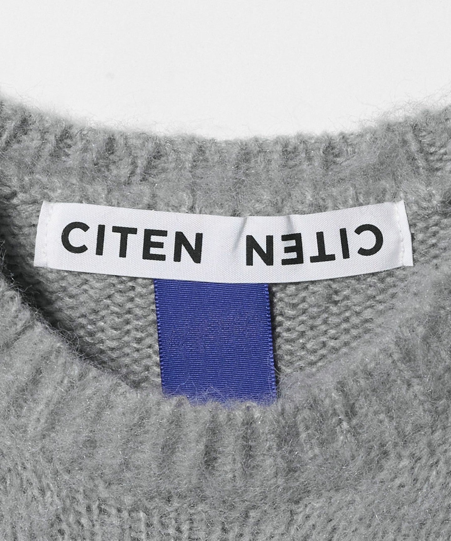 42136000006-d36.jpg