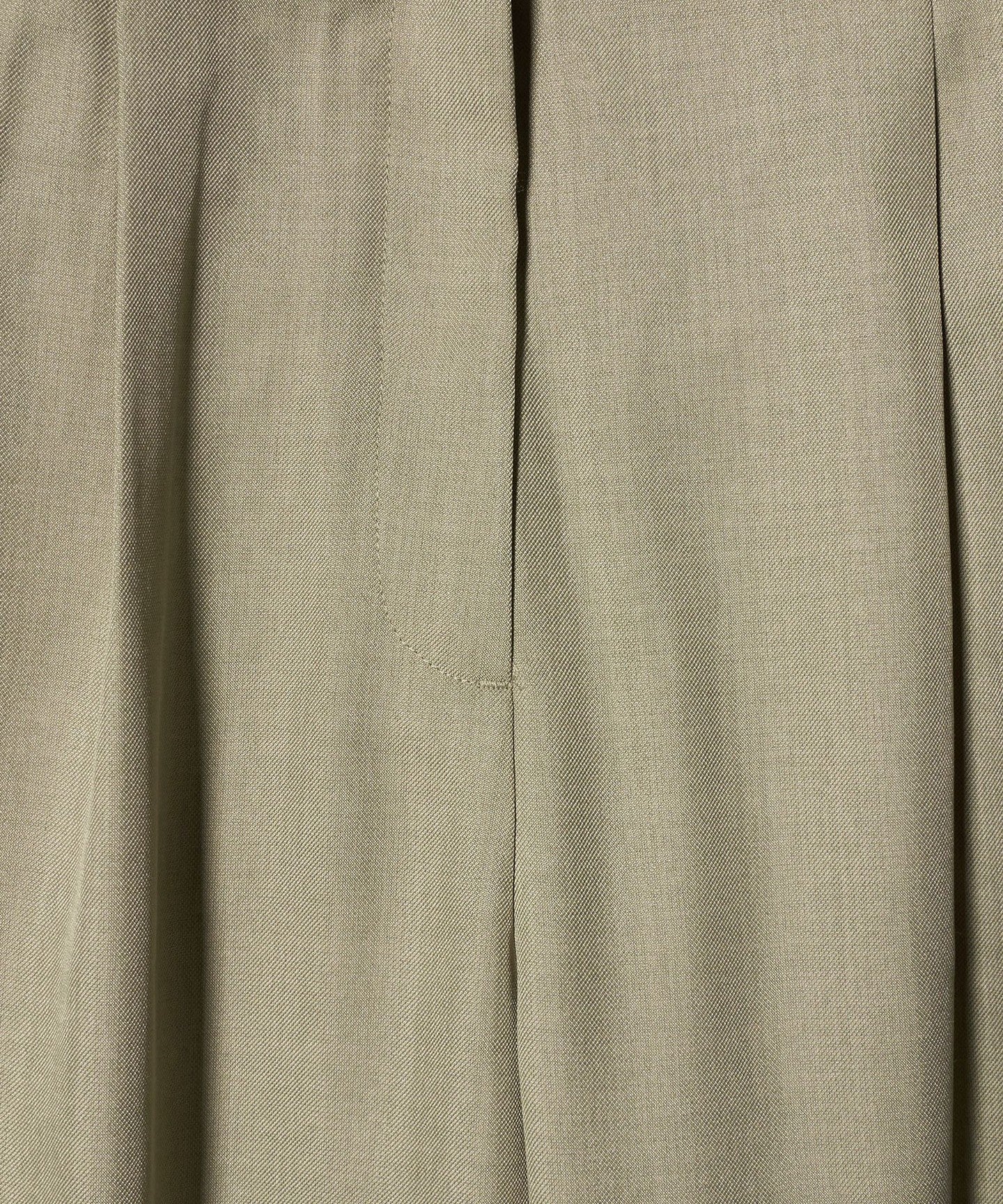 42146000018-d18.jpg