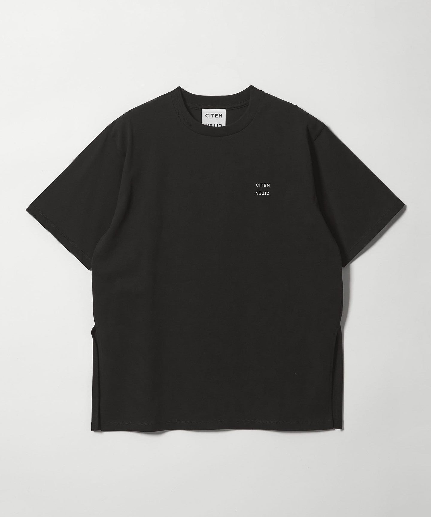 42176000009-d16.jpg