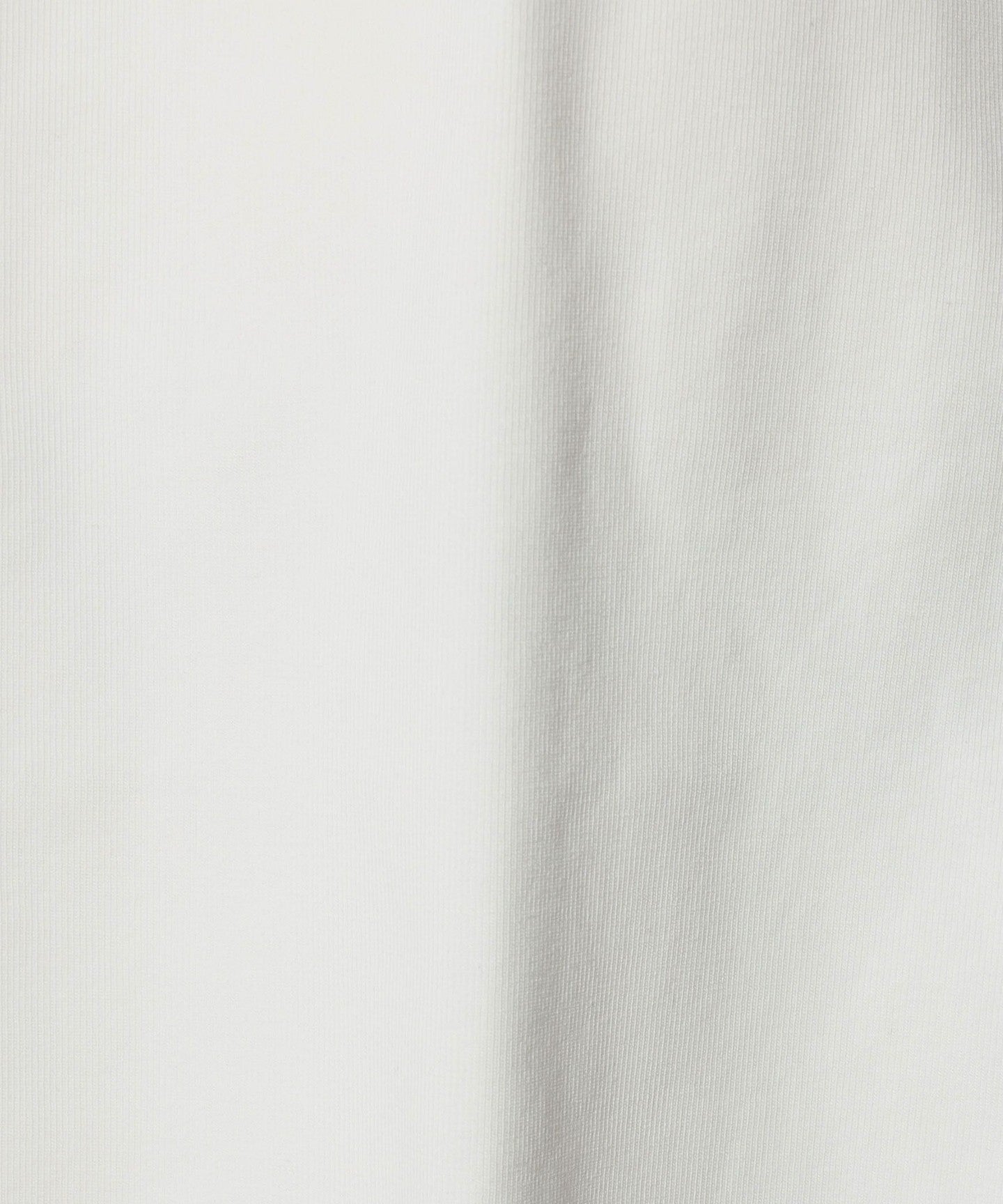 42176000021-d20.jpg