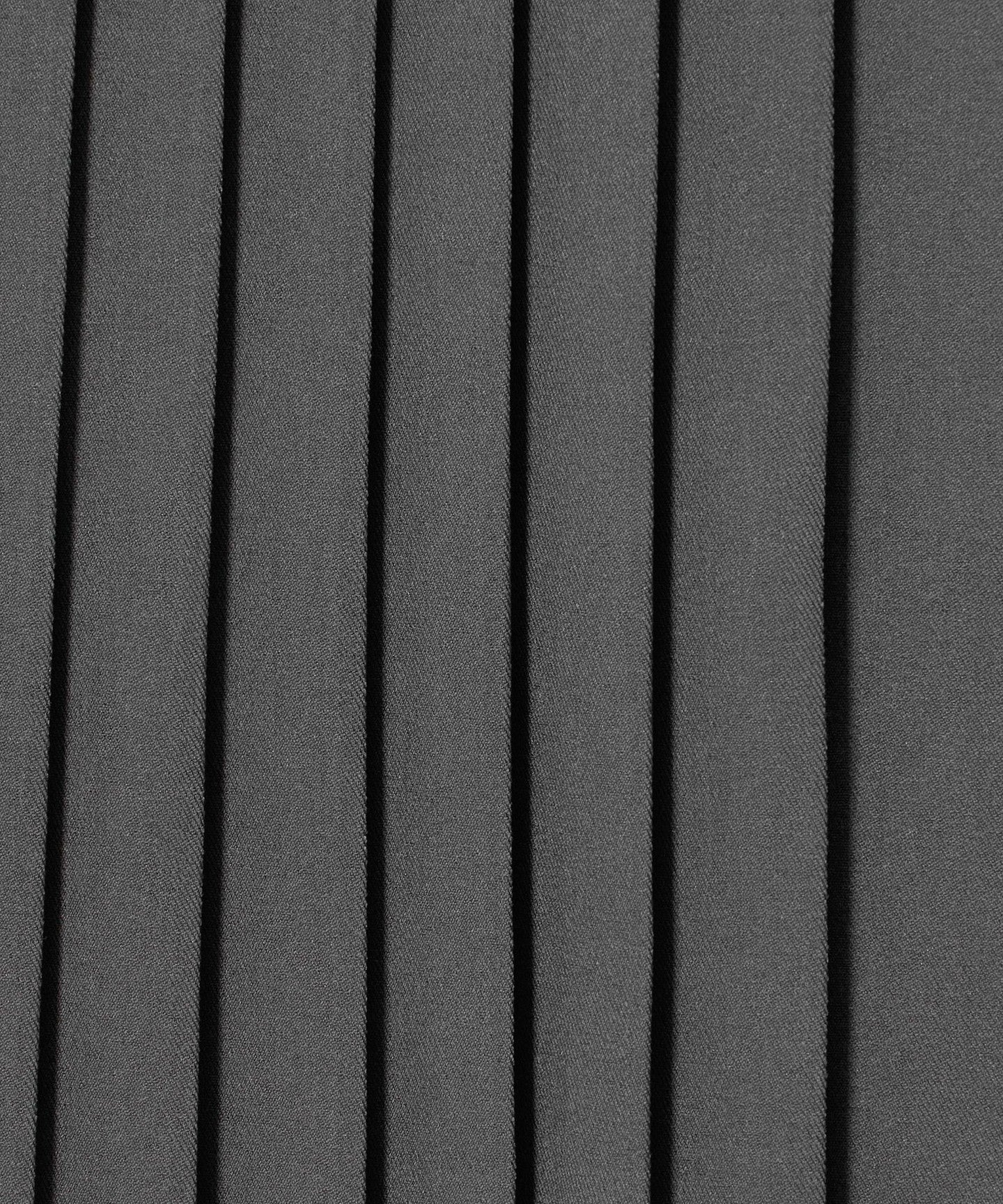 42246000012-d18.jpg
