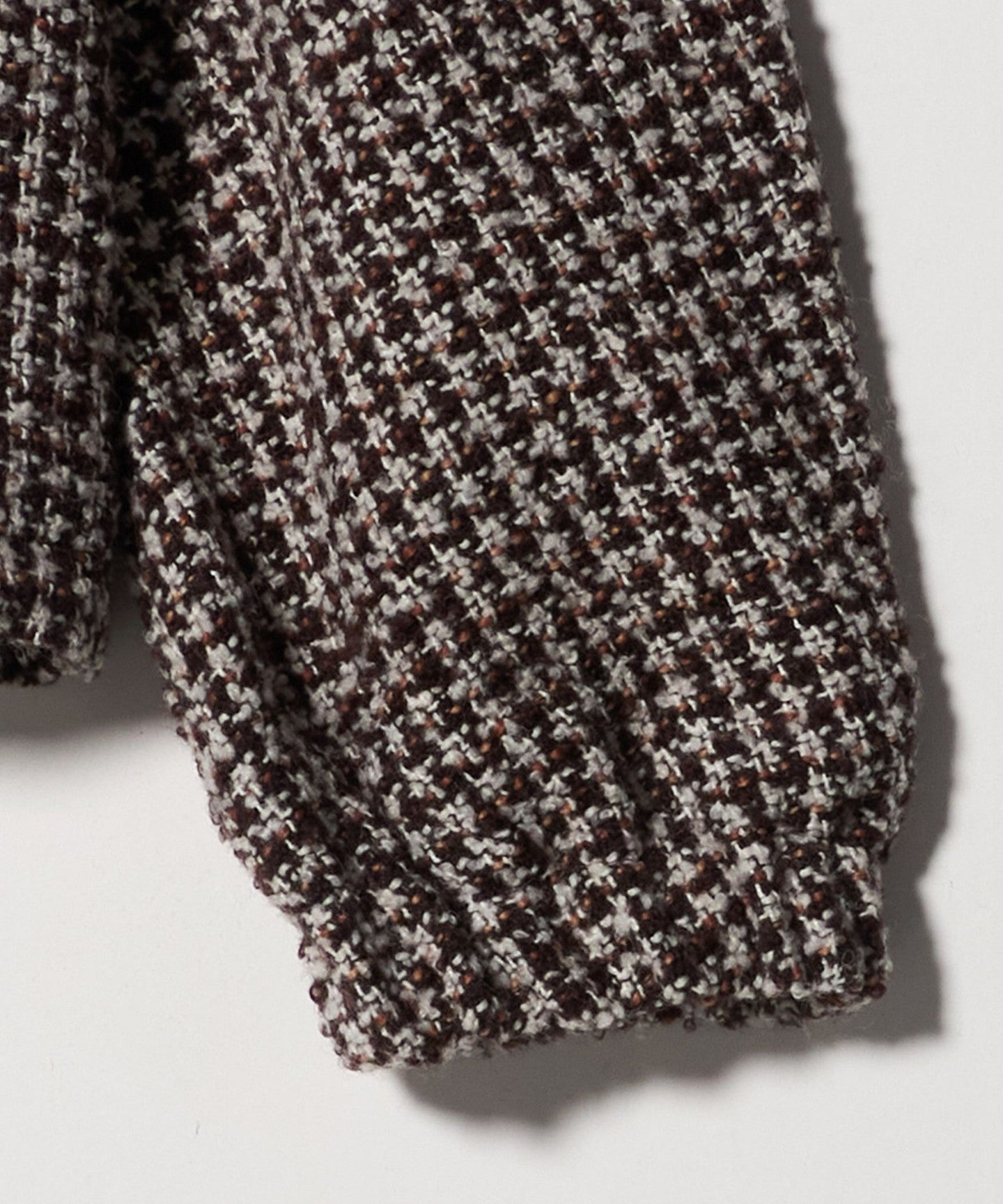 42256000009-d13.jpg