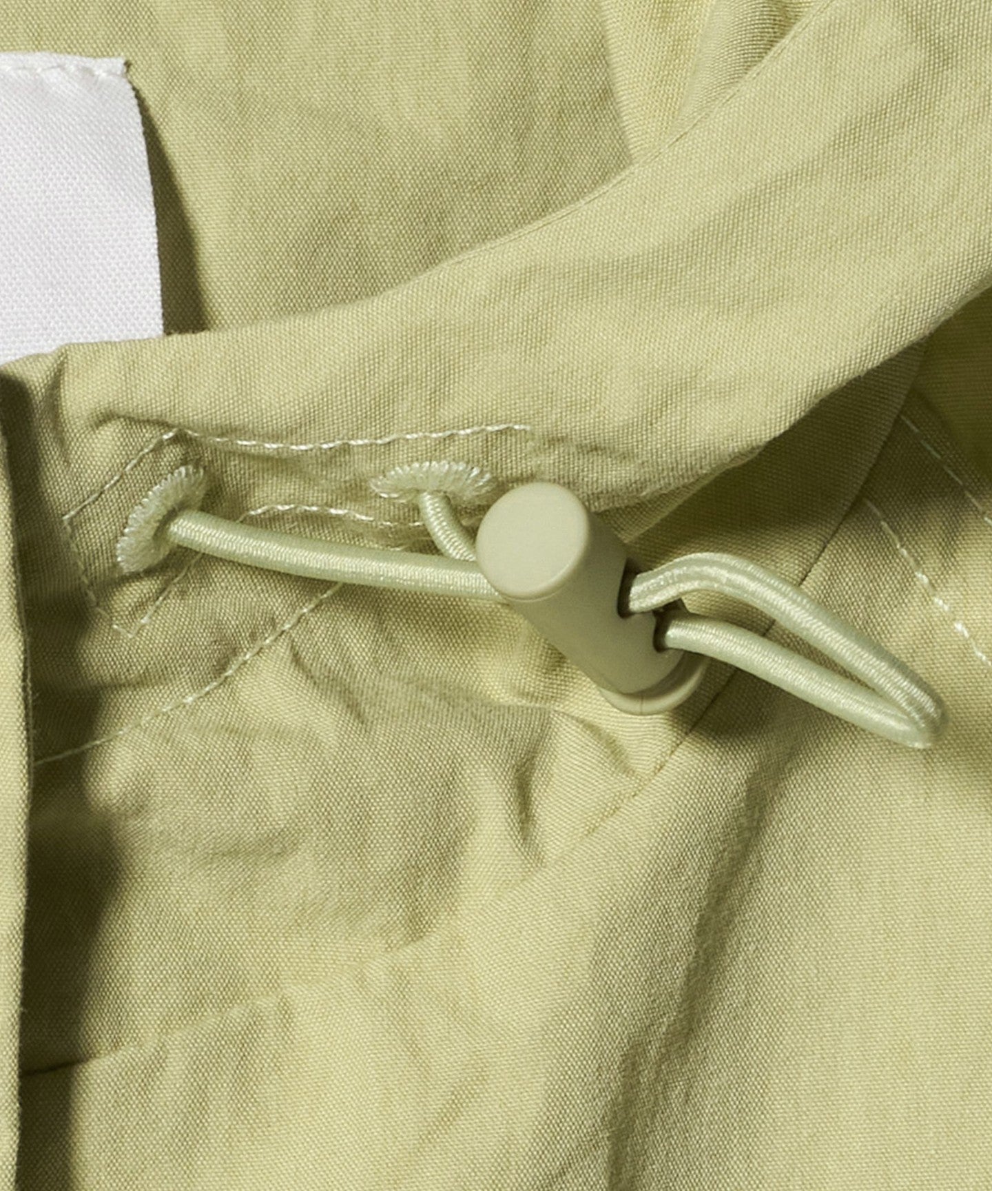 42256000012-d16.jpg
