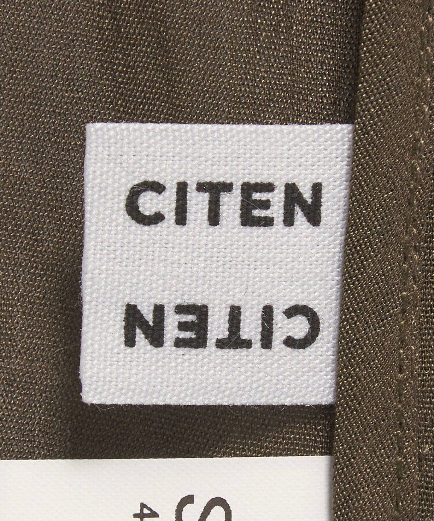 42256000016-d21.jpg