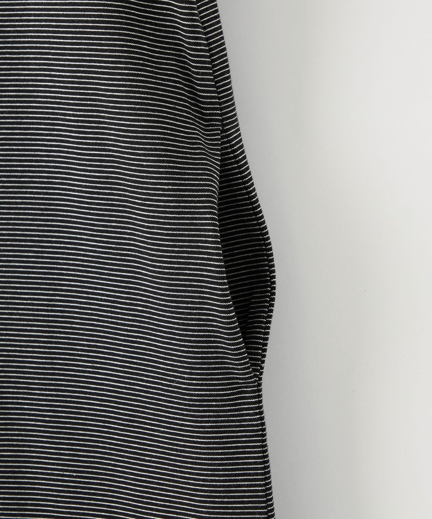 42261990076-d15.jpg