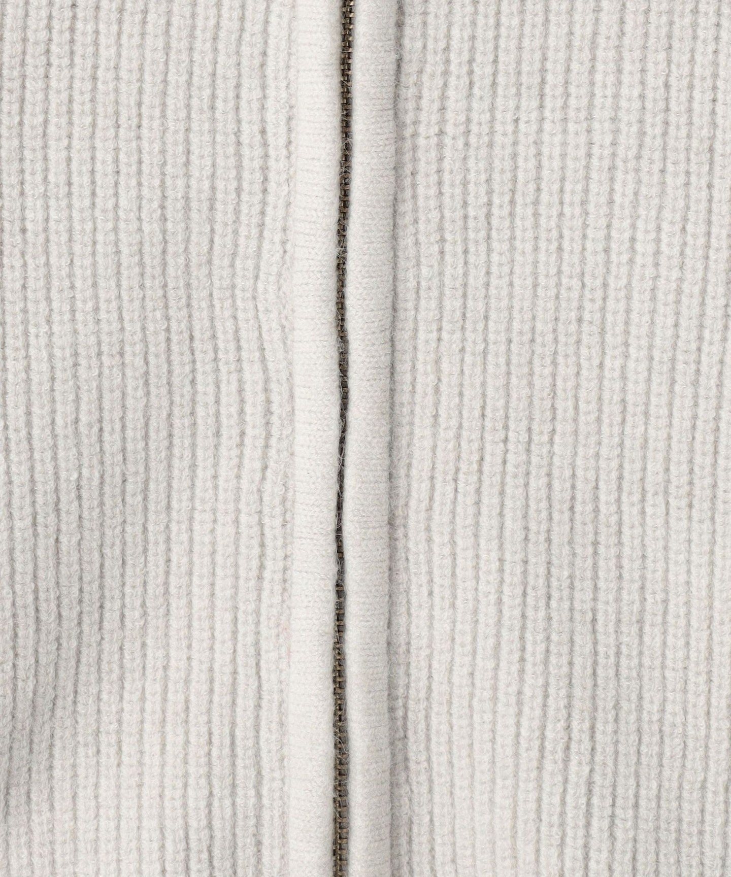 42286990033-d21.jpg