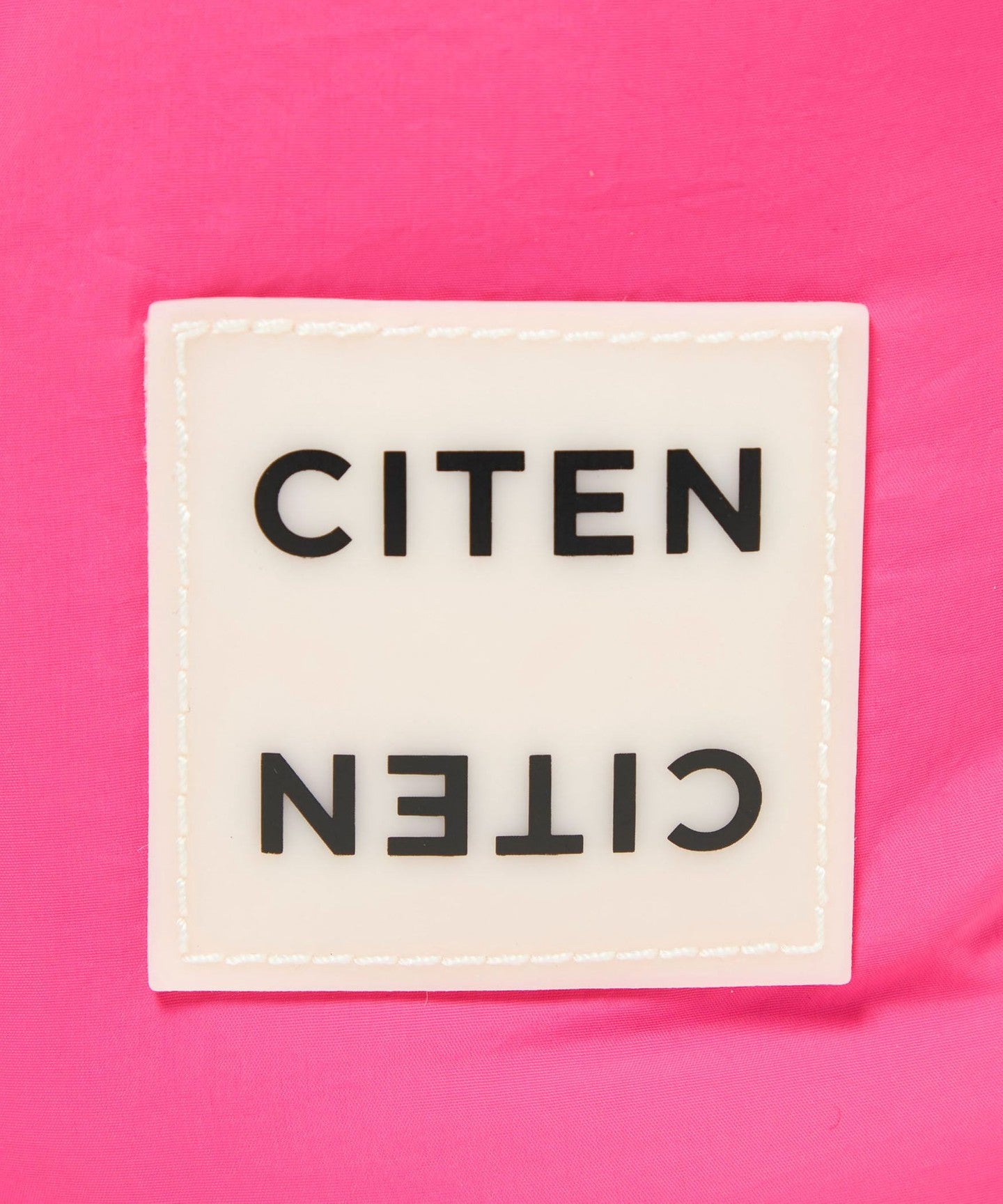 42326000002-d20.jpg