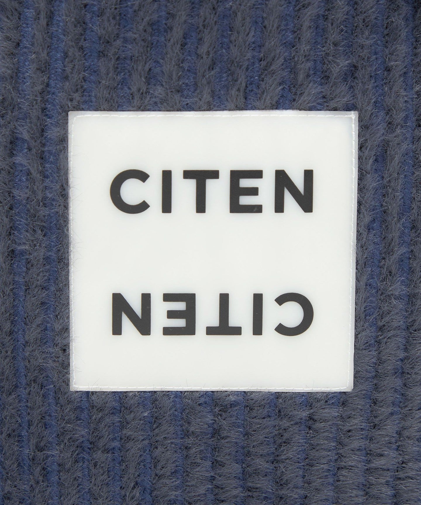 42326000020-d08.jpg
