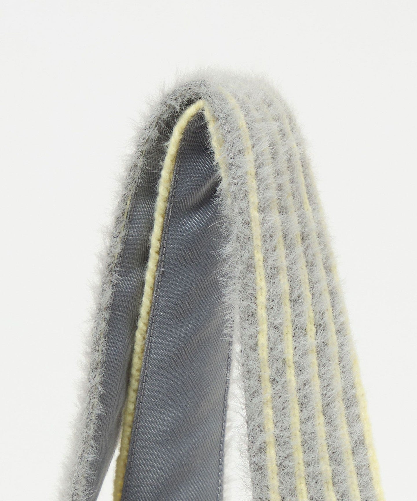 42326000020-d12.jpg