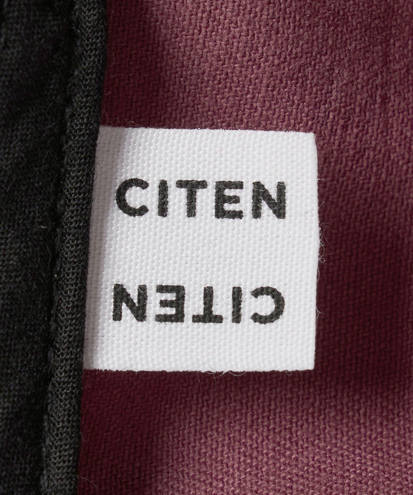 42386000006-d08.jpg