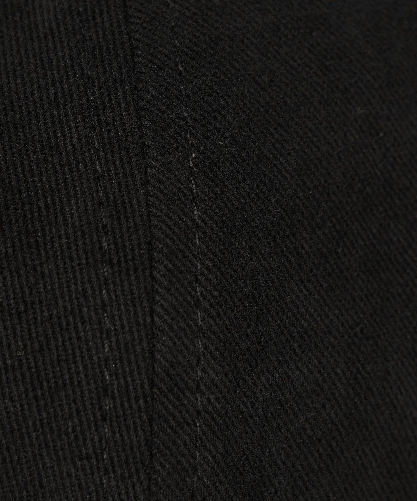 42386000006-d13.jpg