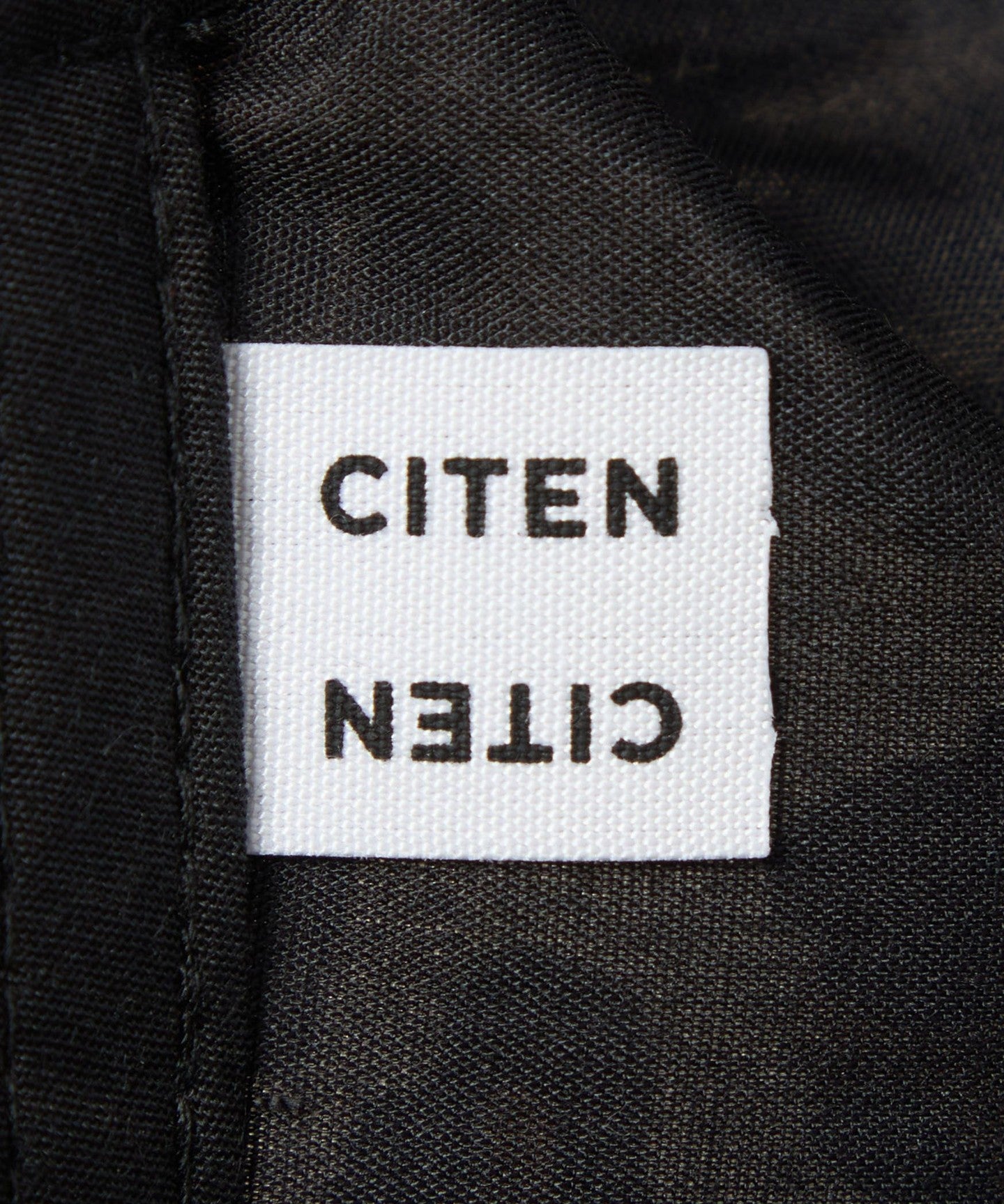 42386000007-d08.jpg