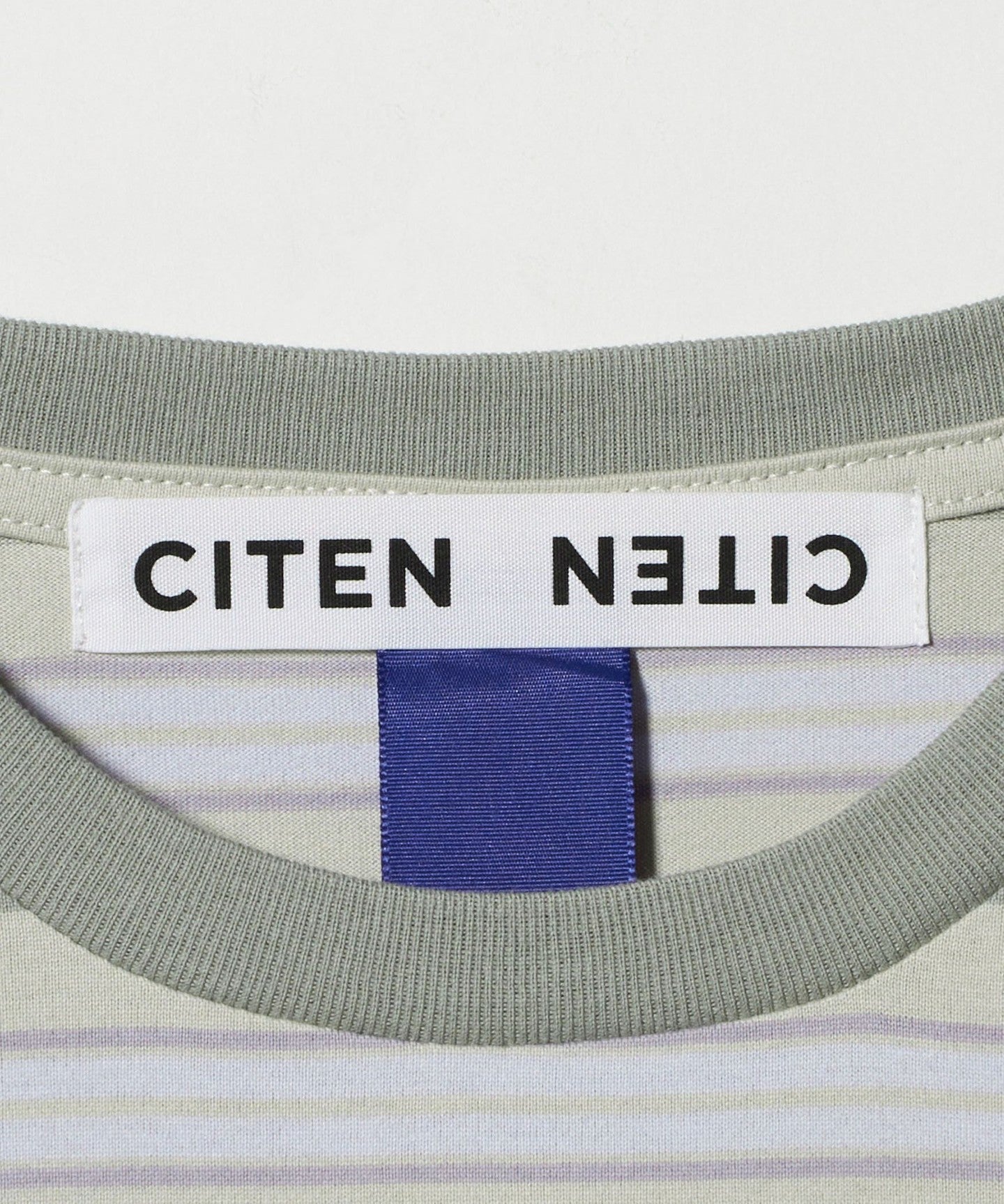 42521000000-d18.jpg