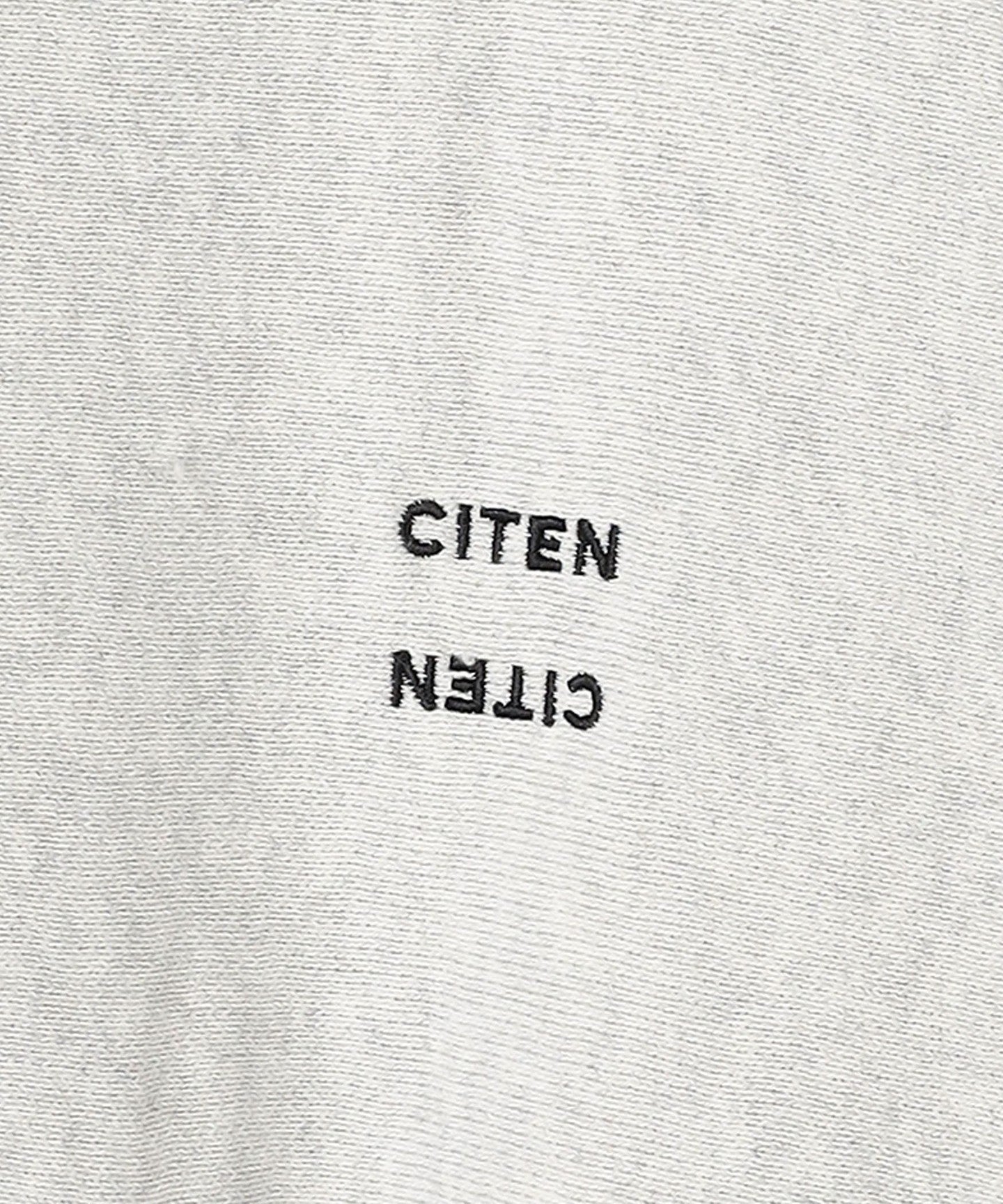 42521990062-d28.jpg